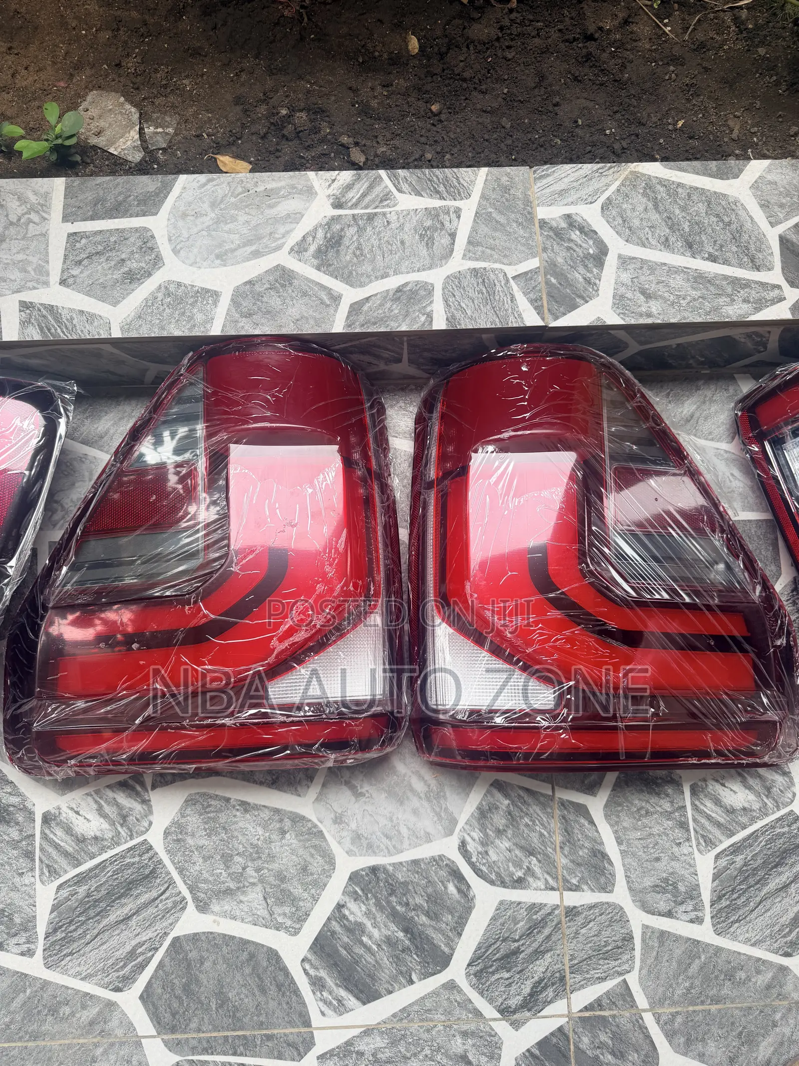 Ford F-150 2022-24 Spec Tail Light Pair