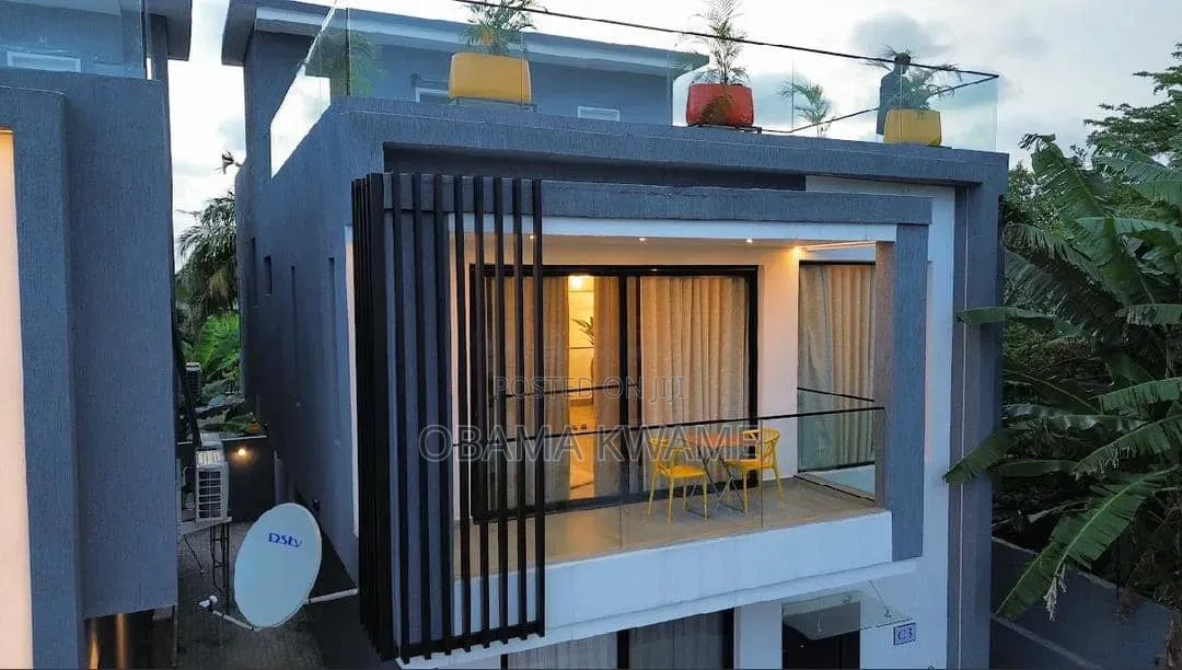 4bdrm Townhouse / Terrace in Laryea Homes, Dzorwulu for rent
