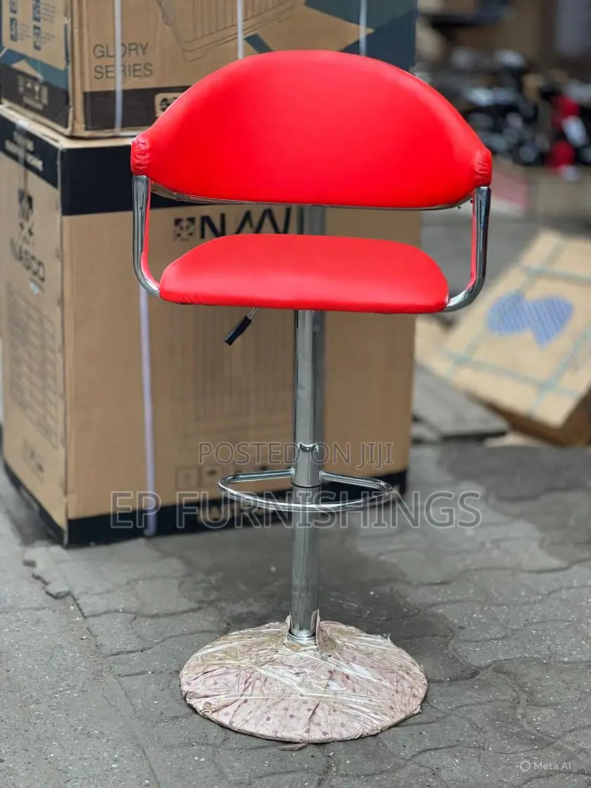 Adjustable Bar Chair.