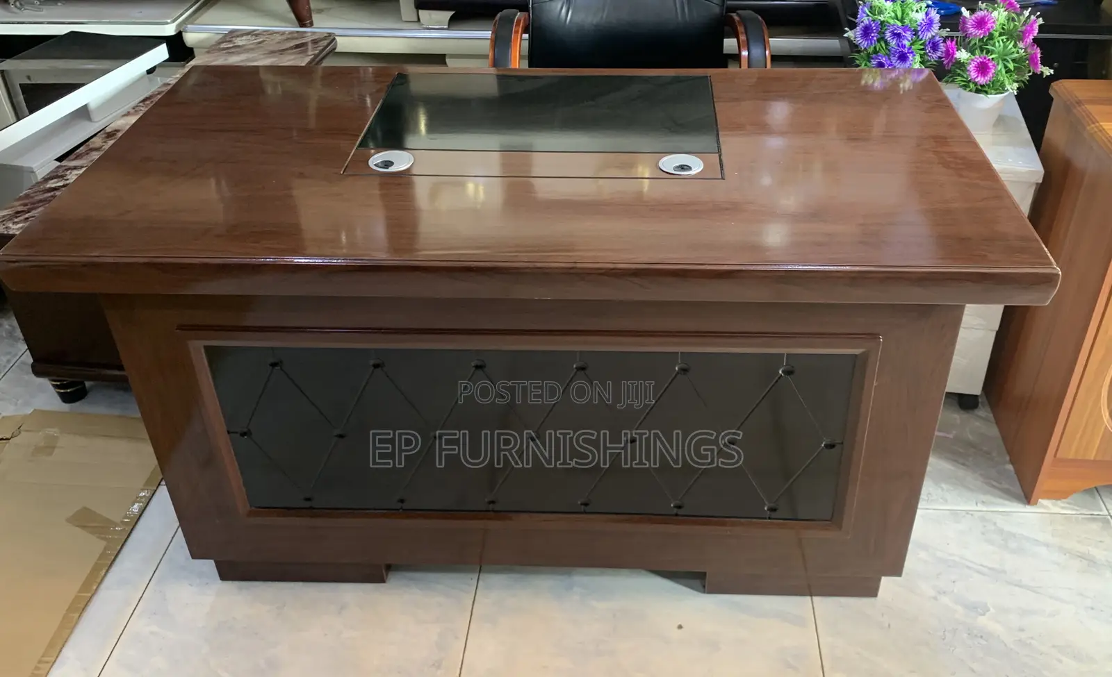 Executive Office Desk With Glass Inlay