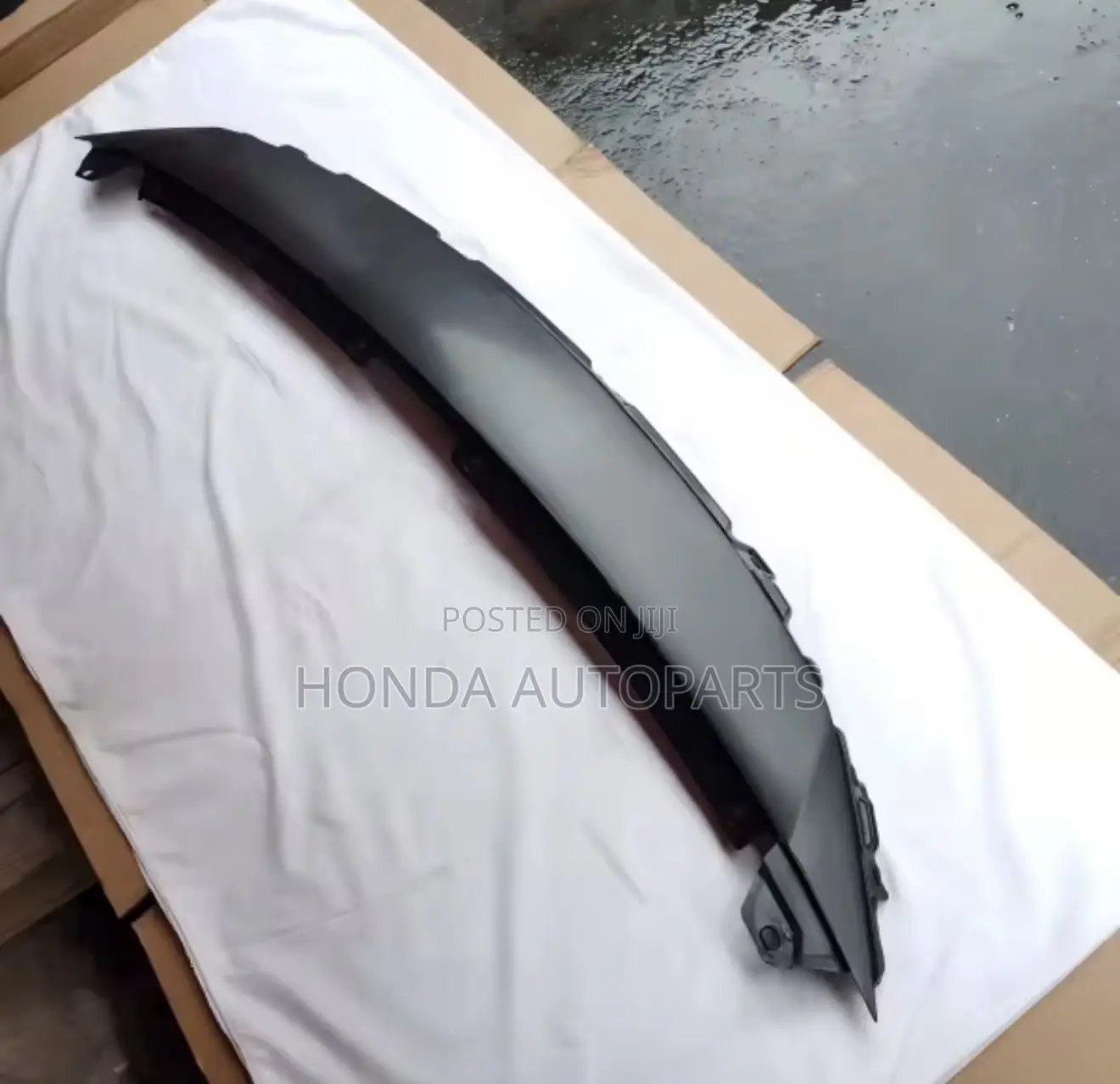 Honda Accord Top Bonnet/Bumper Mould 2018,2019,2020,2021