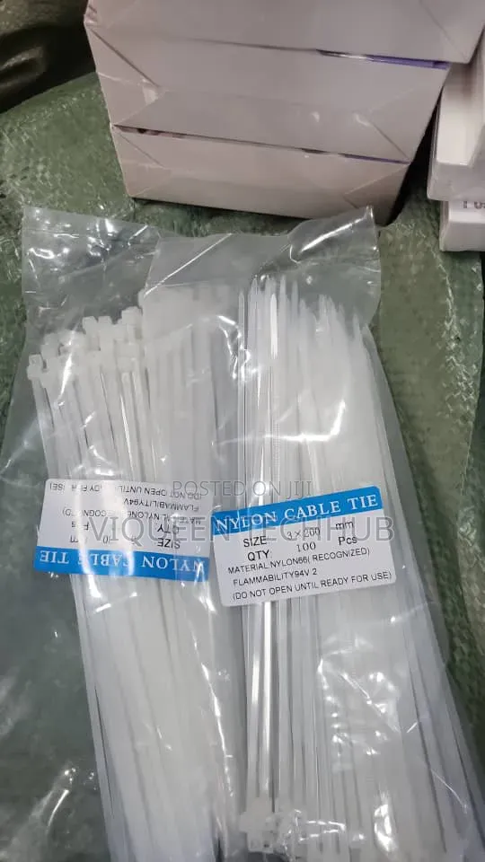 Cable Tie 3 × 200 Mm