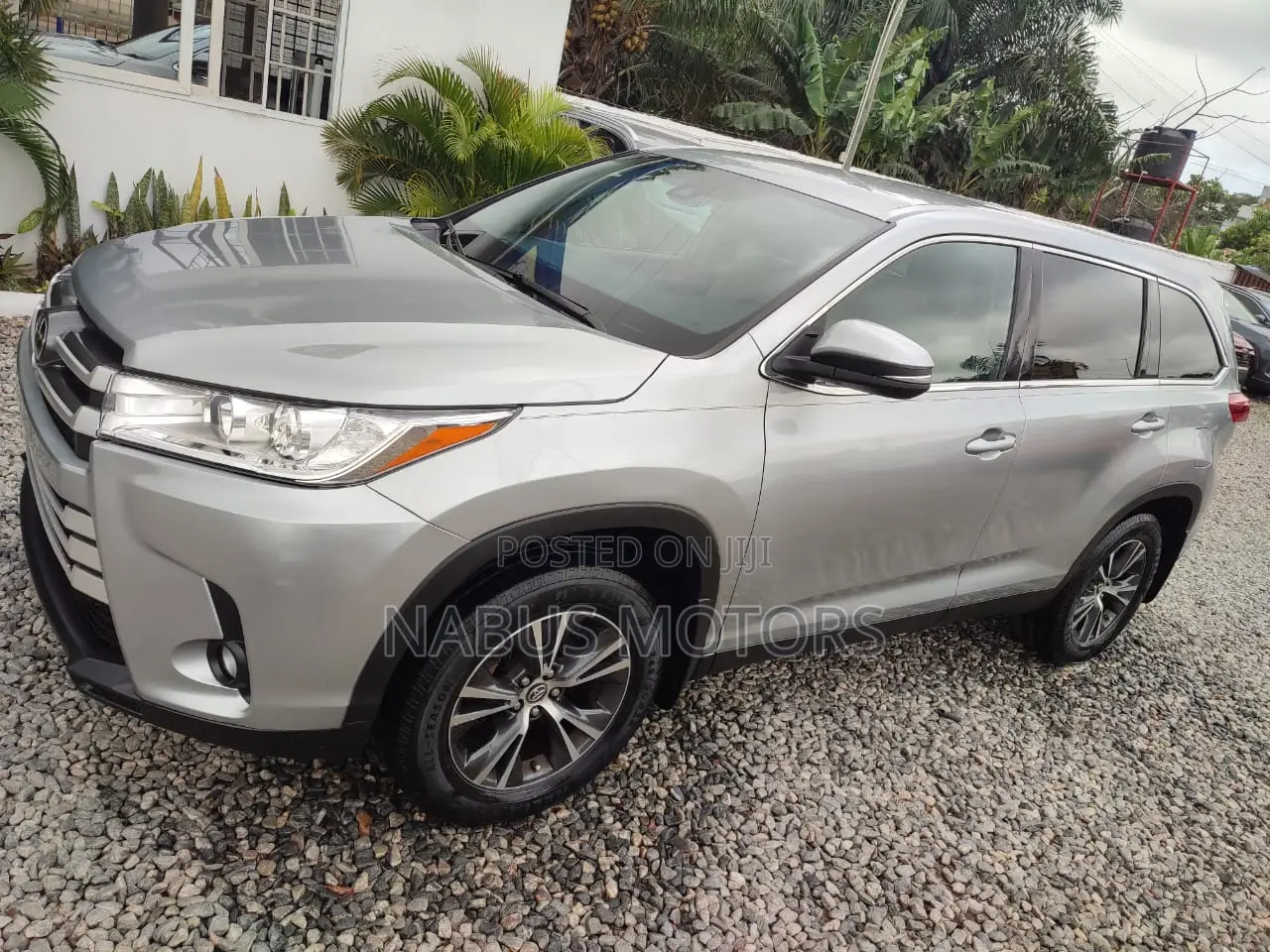 Toyota Highlander LE AWD 2020 Silver