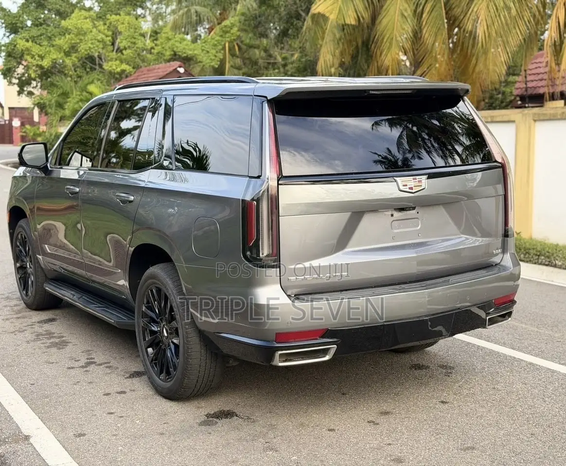 Cadillac Escalade 2021 Gray