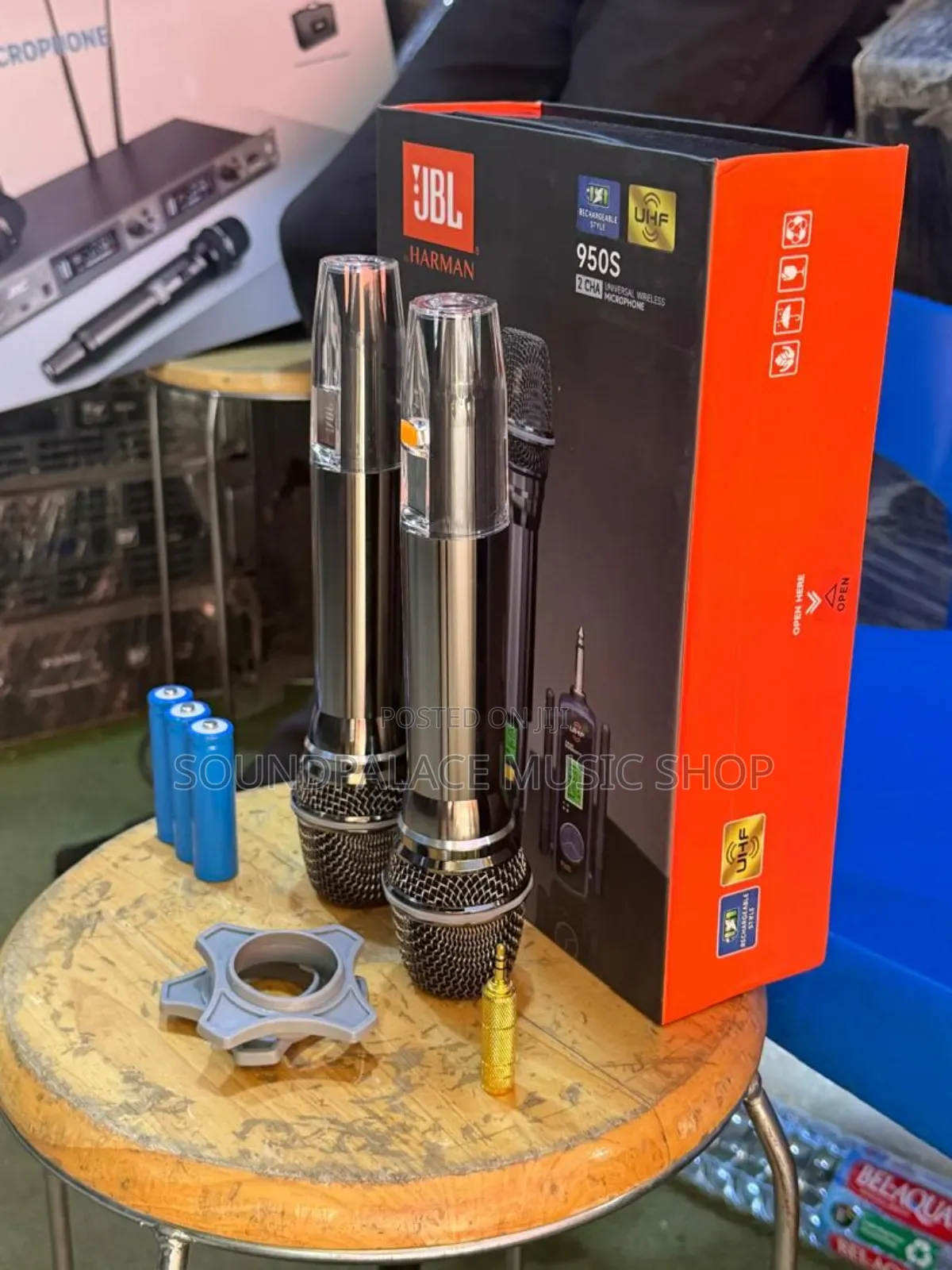 JBL 950S 2-Channel Professional Wireless Microphone