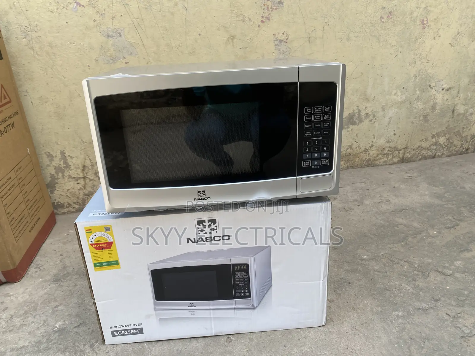 Massive Nasco 36liters Microwave Oven