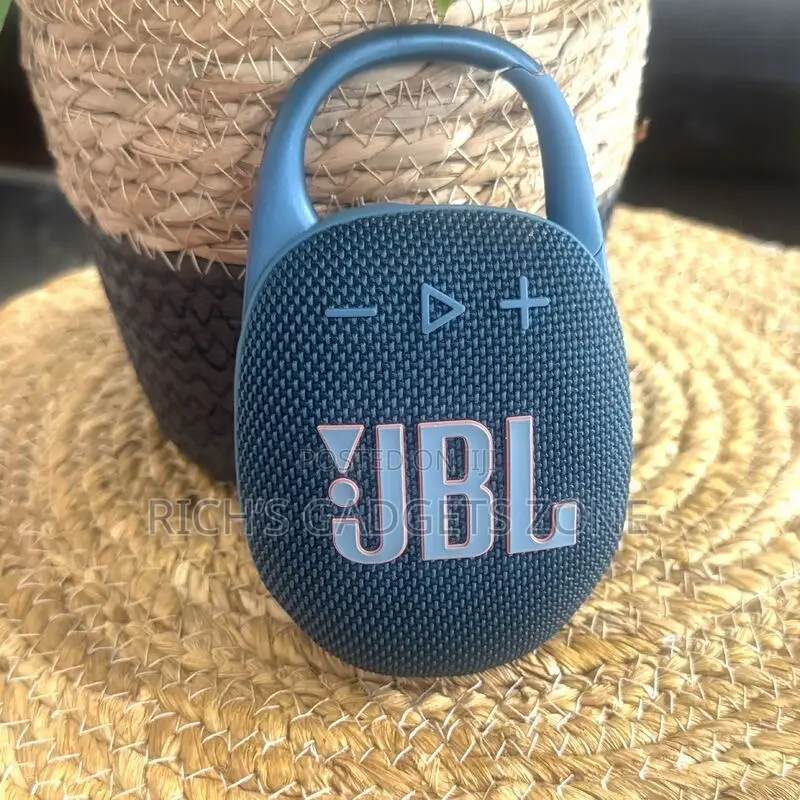 JBL Clip 5