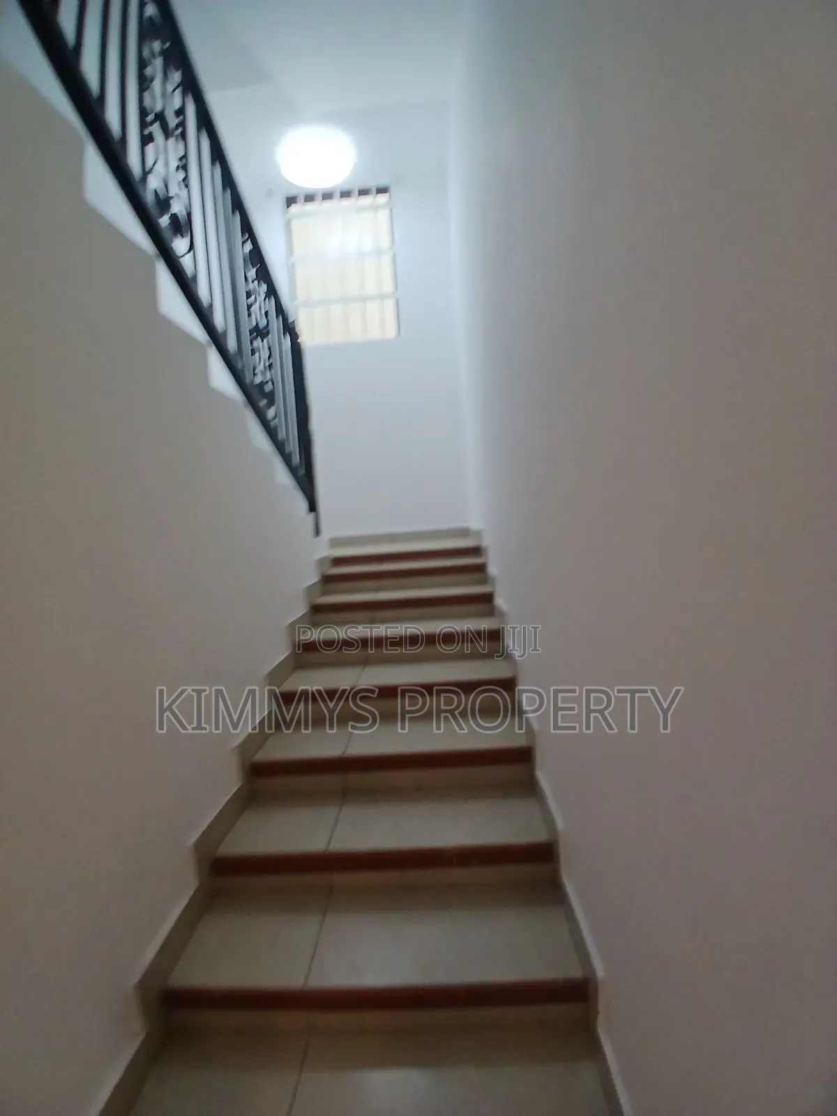4bdrm House in Kobby Estate, School Junction for rent