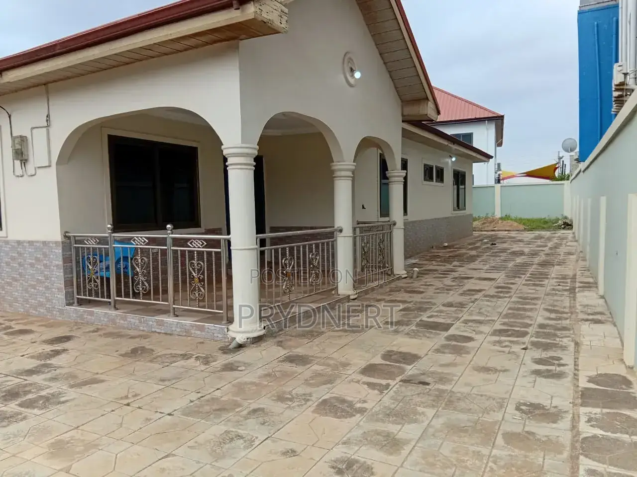 3bdrm House in Dps, Community 25 for rent