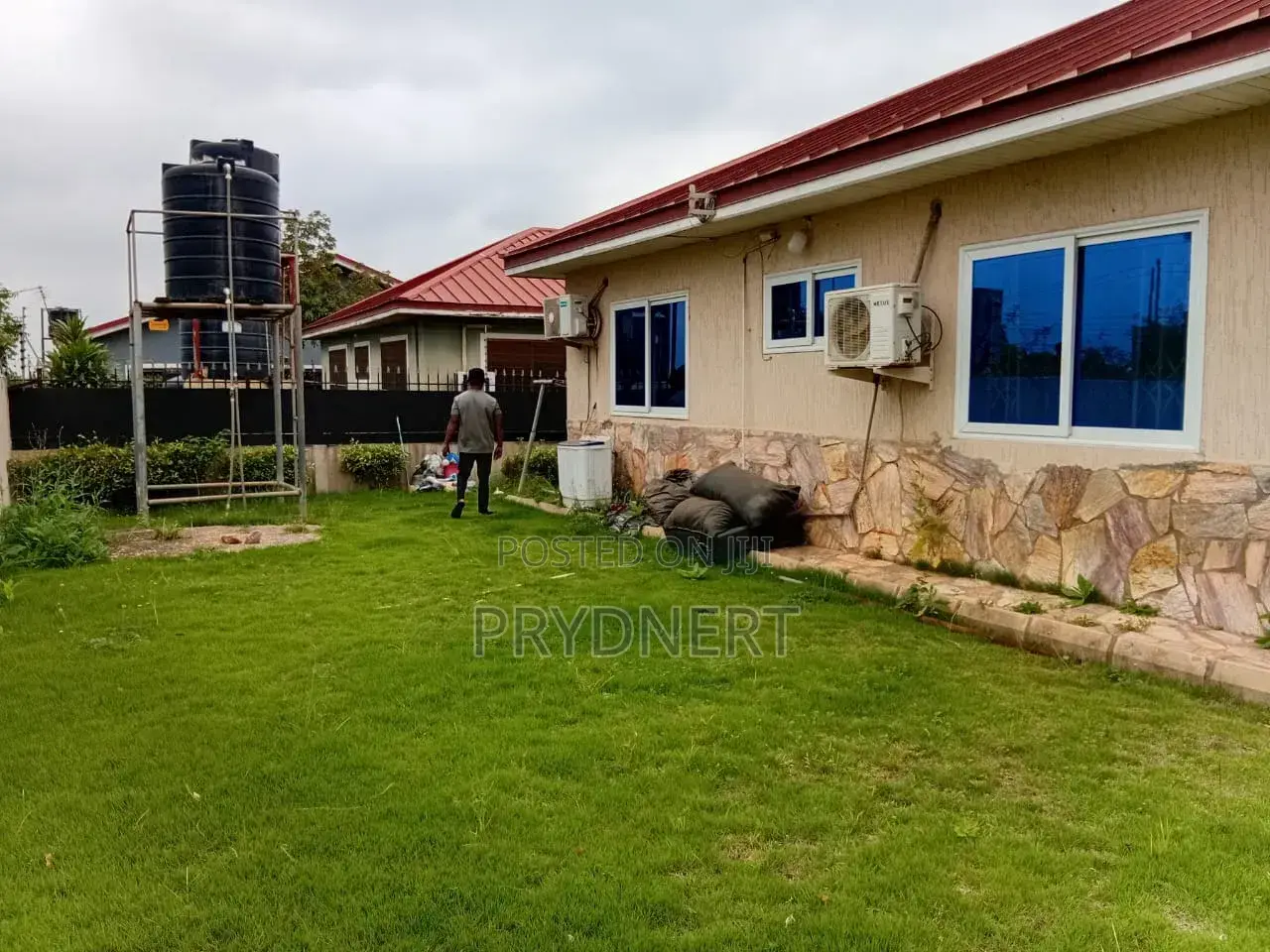 2bdrm House in Savanna, Community 25 for rent
