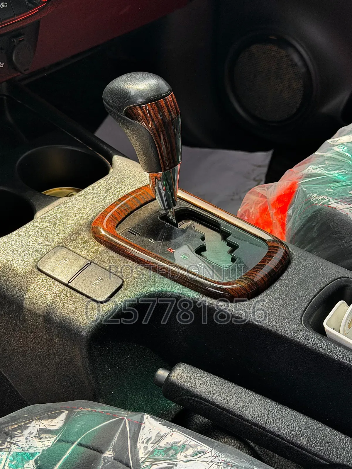 Toyota Hilux 2025 White
