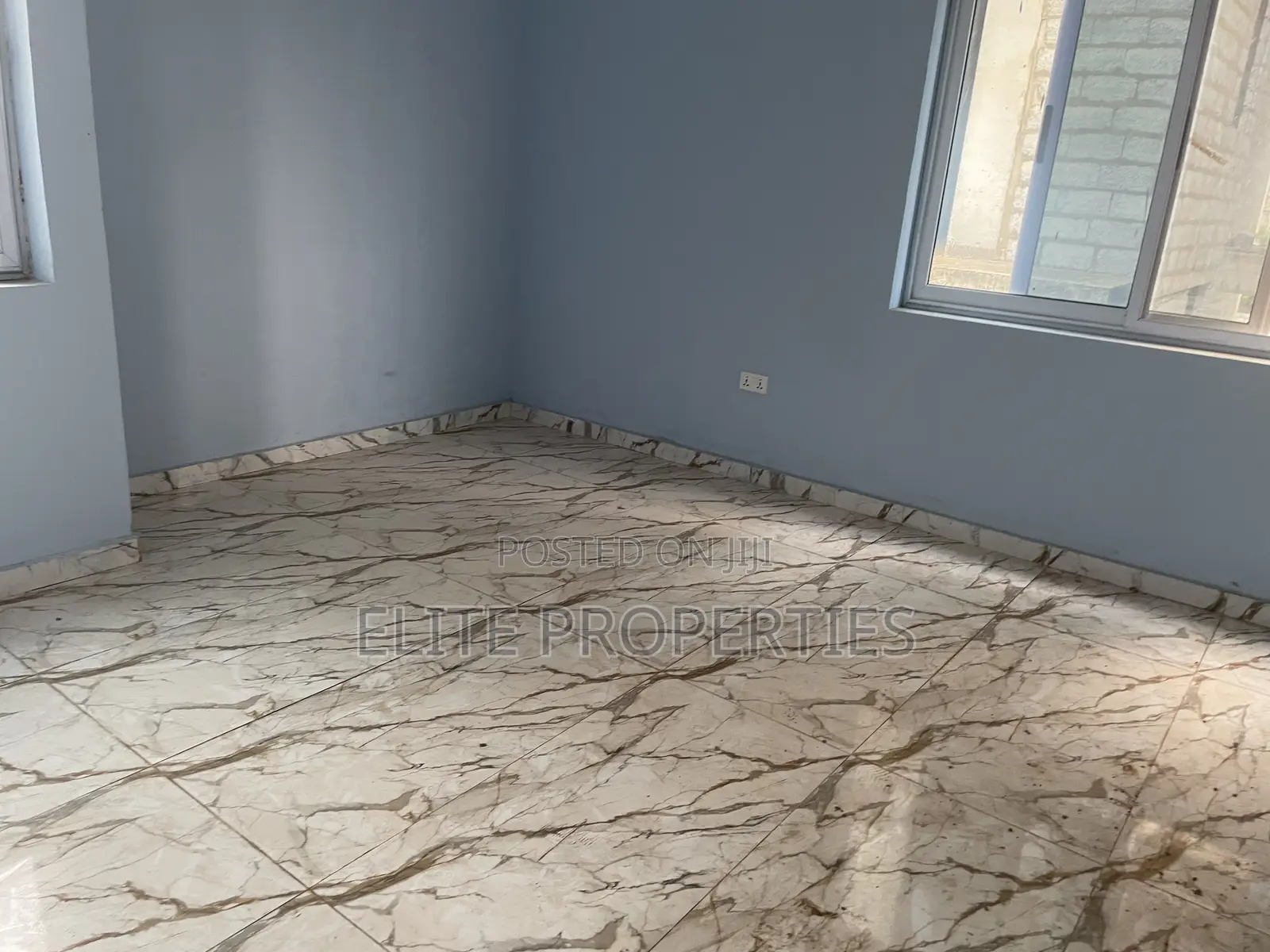 2bdrm Apartment in Hfc Phase 2, Community 25 for rent