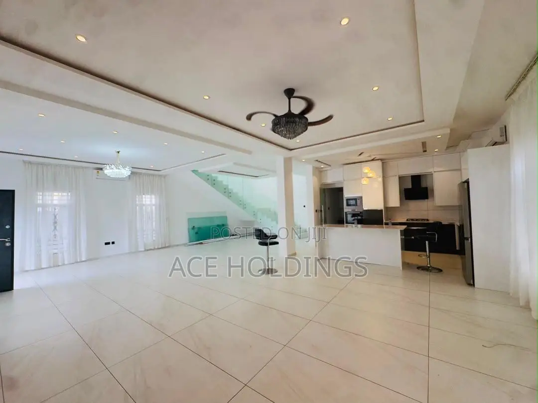 4bdrm Mansion in East Legon Hills for sale