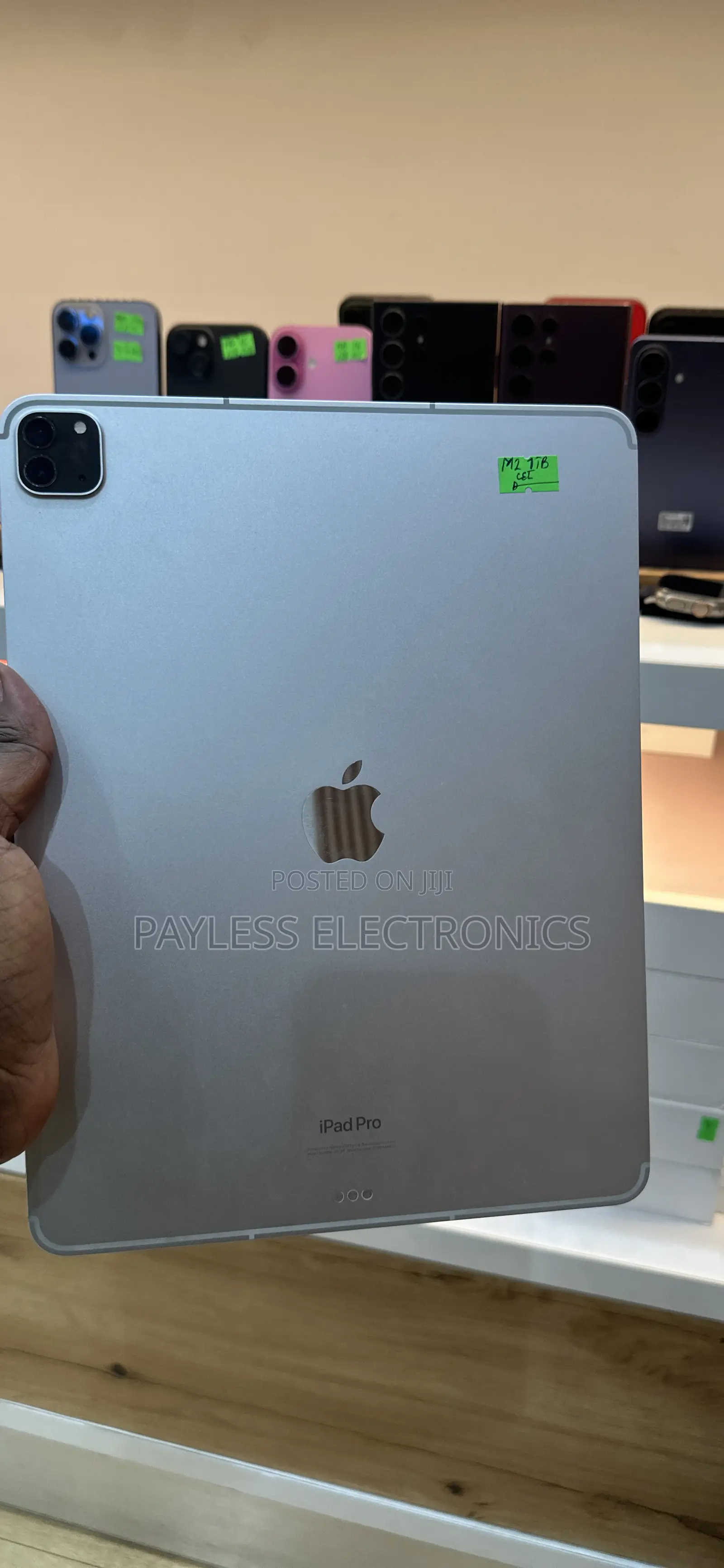Apple iPad Pro 12.9 (2022) 1 TB Silver