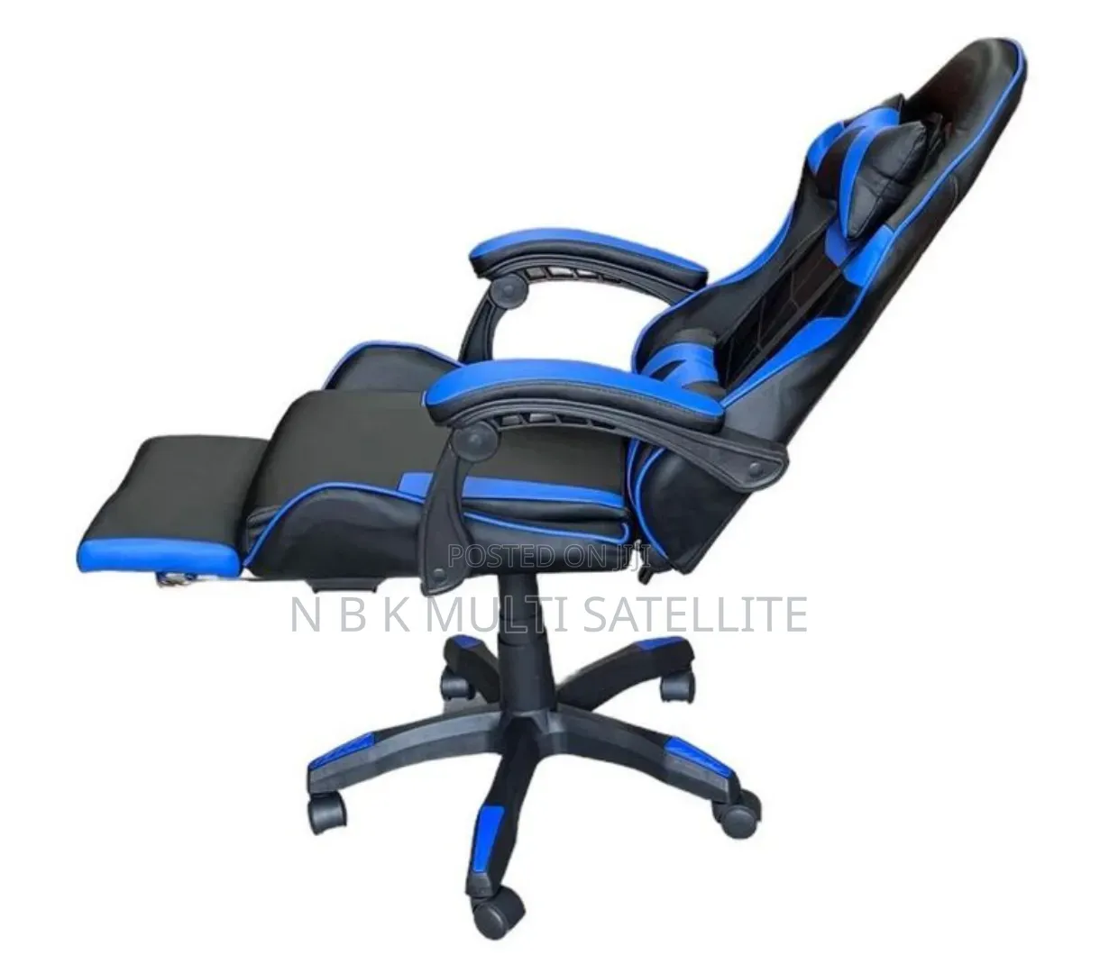 Office Gaming Chair With Foot Rest New in Box