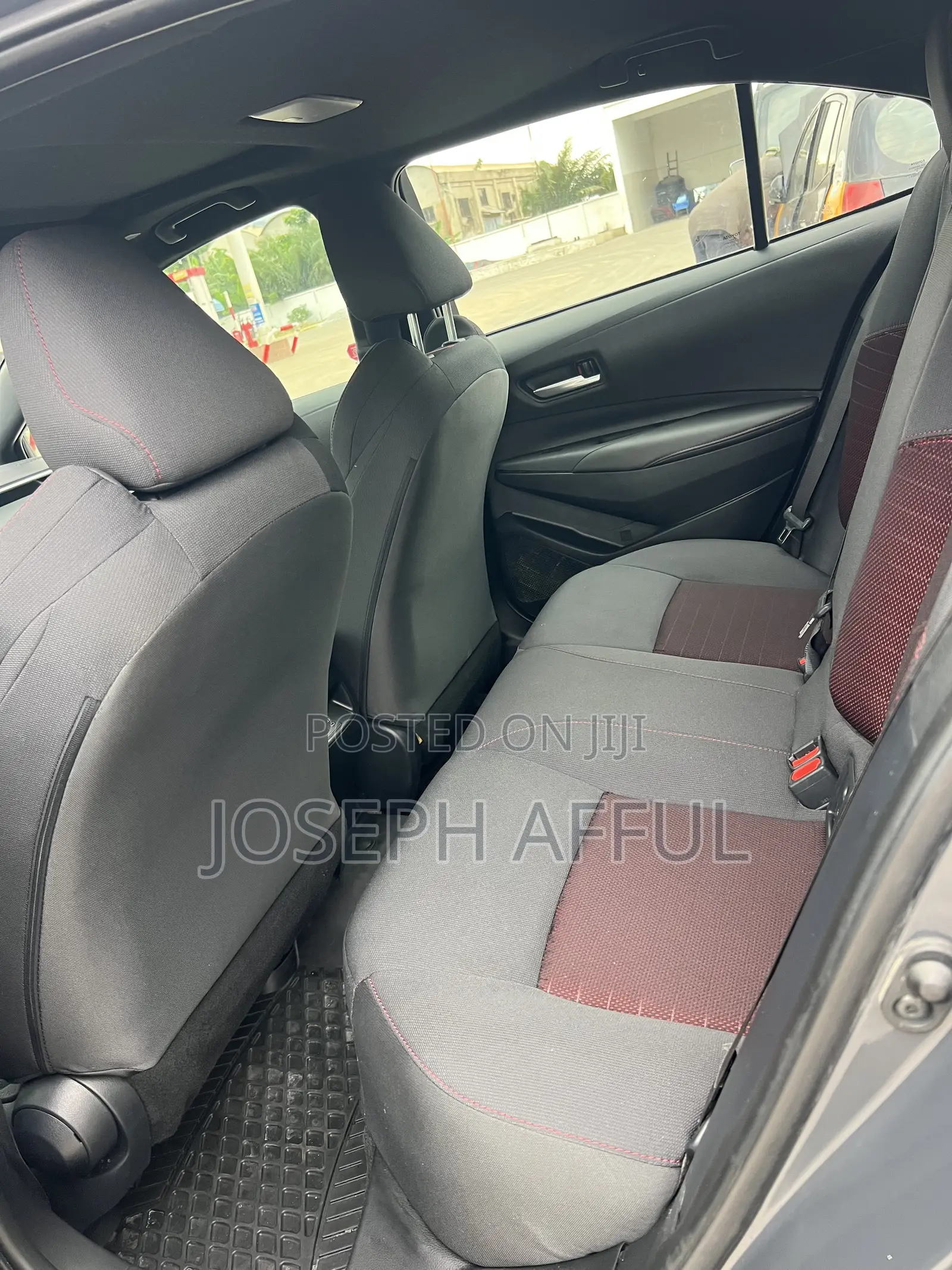 Toyota Corolla SE 2024 Gray