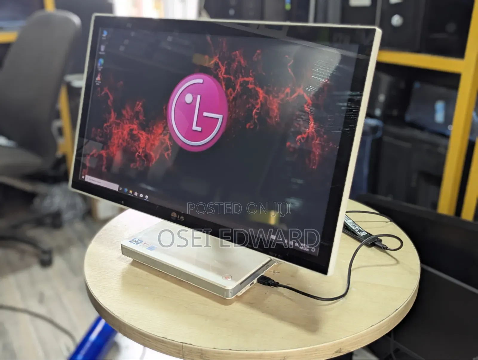 Desktop Computer 8GB Intel Core i3 HDD 1T