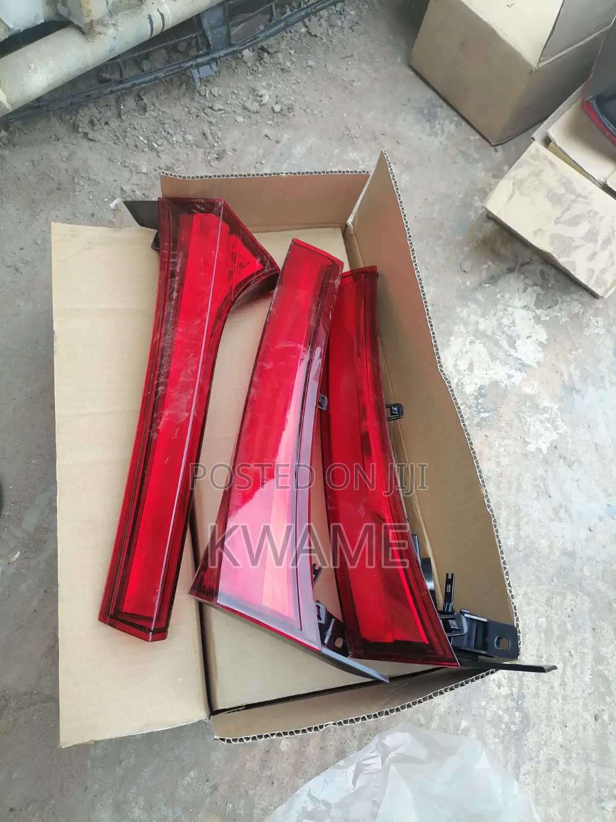 Mitsubishi Eclipse Cross 2017-2021 Reflecter (R)
