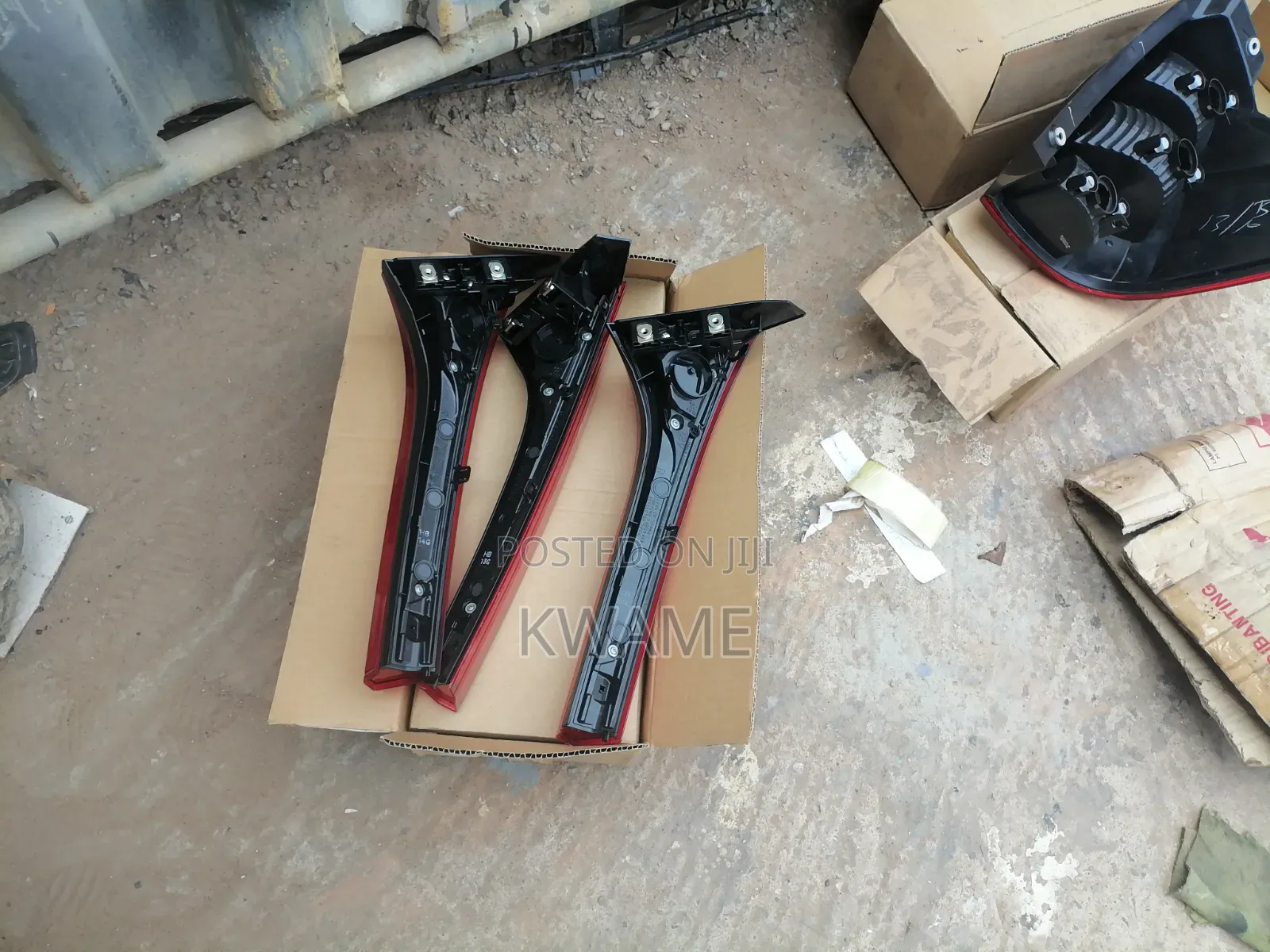 Mitsubishi Eclipse Cross 2017-2021 Reflecter (R)