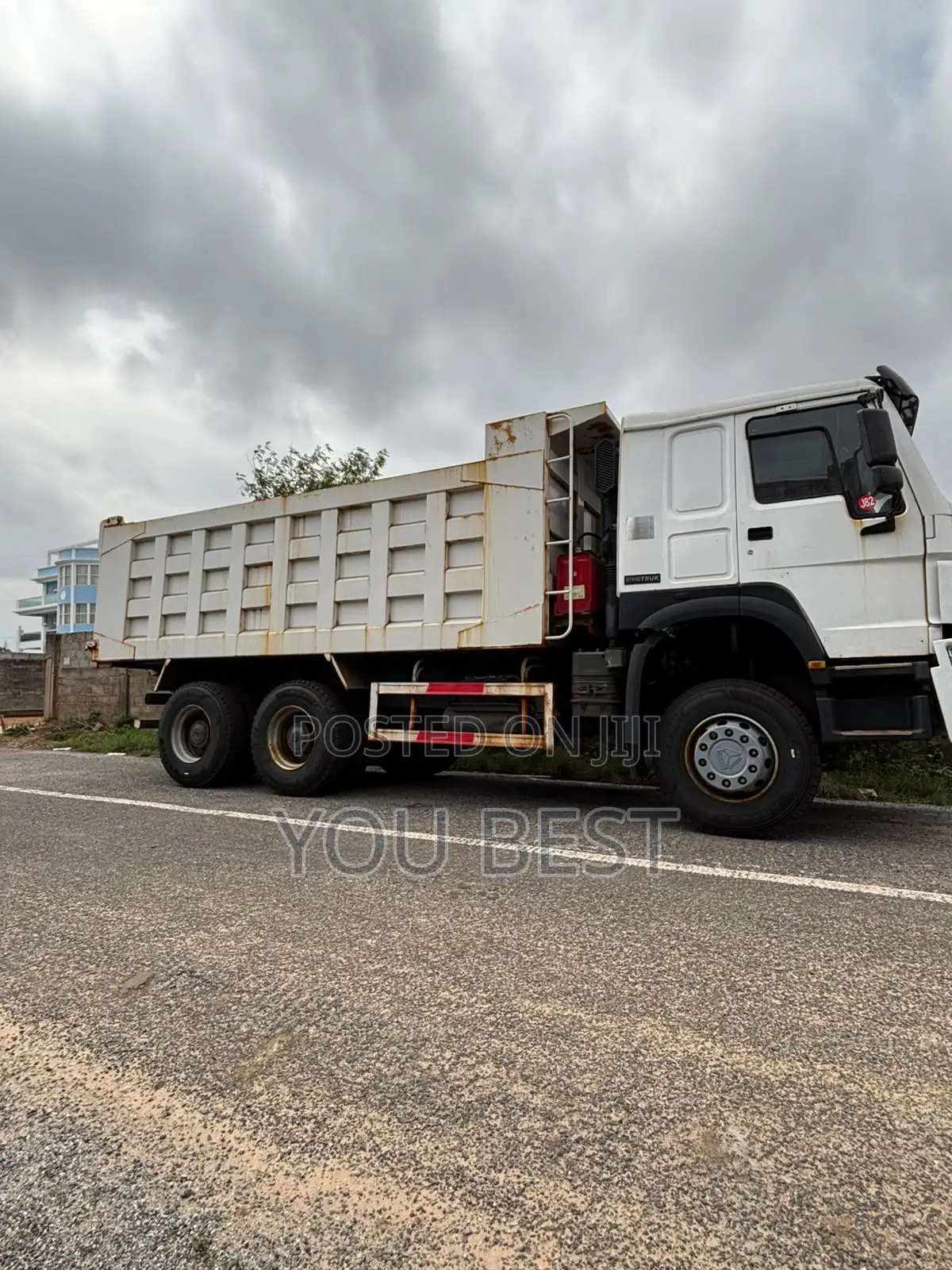 Howo Truck 2022 White Foreign Used