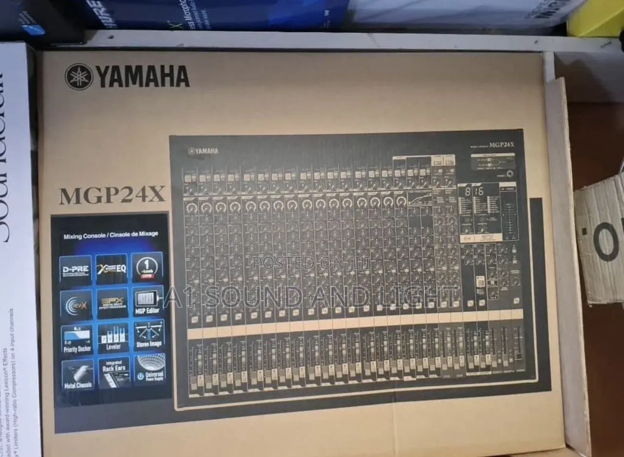 Yamaha MGP24X 24-Channels Hybrid Mixer