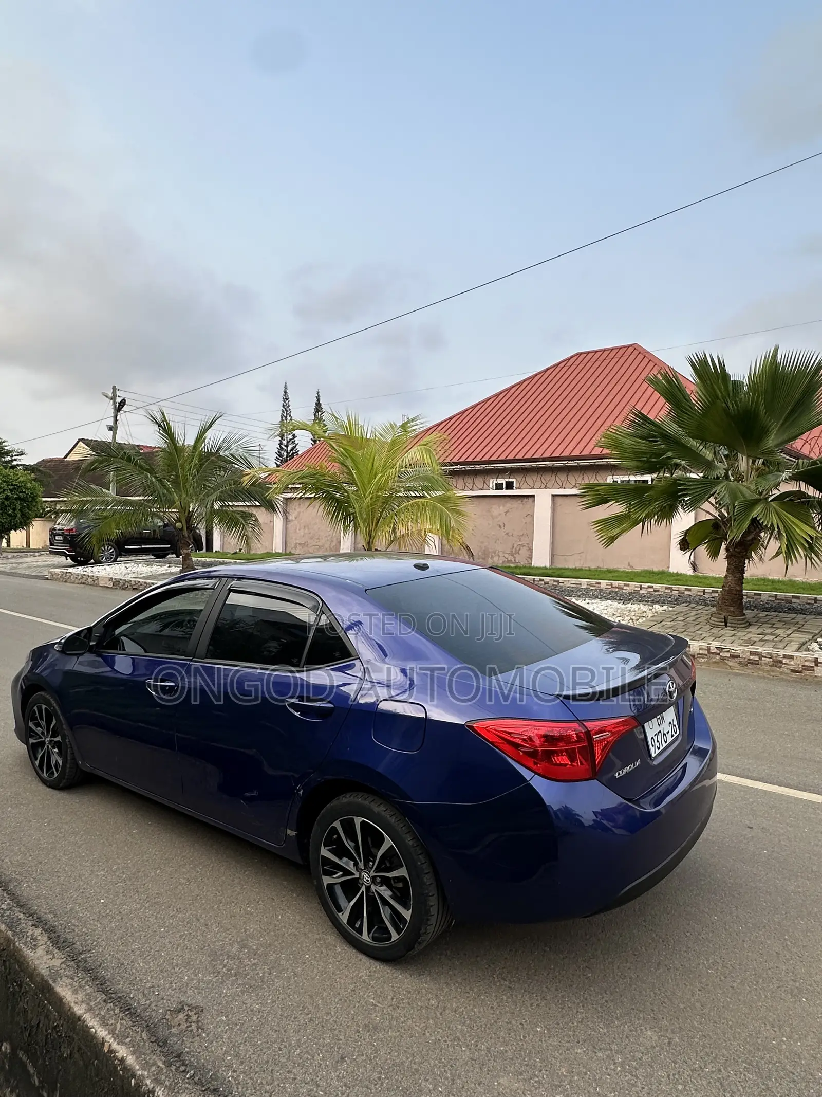 Toyota Corolla 2018 Blue