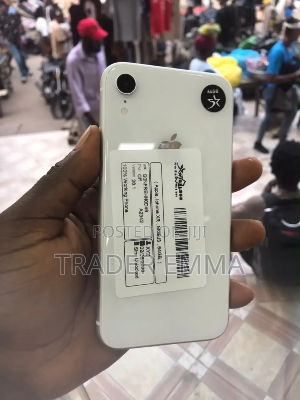 Apple iPhone XR 64 GB White
