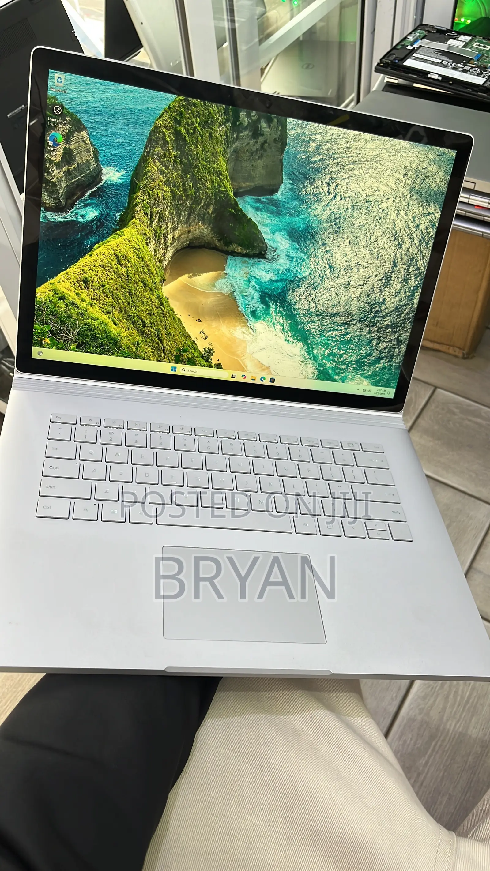 Laptop Microsoft Surface Book 2 16GB Intel Core i7 SSD 256GB