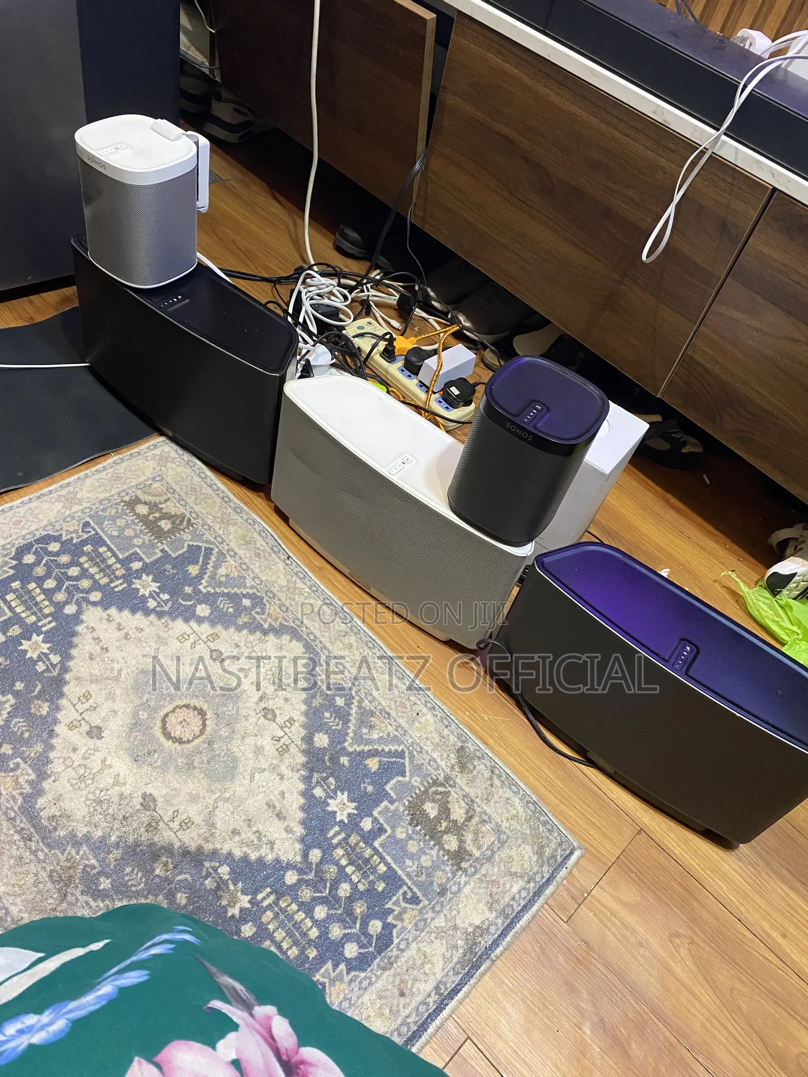Lot of Many Sonos Speakers