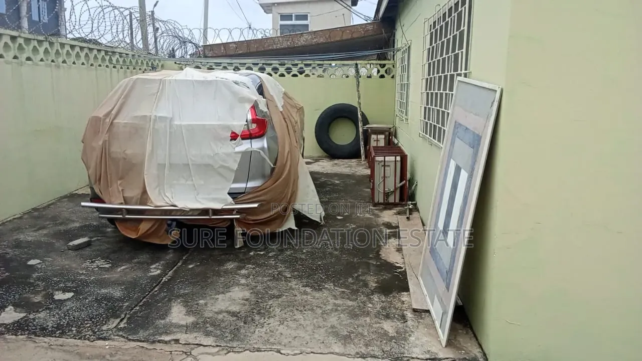 3bdrm House in Dansoman for sale