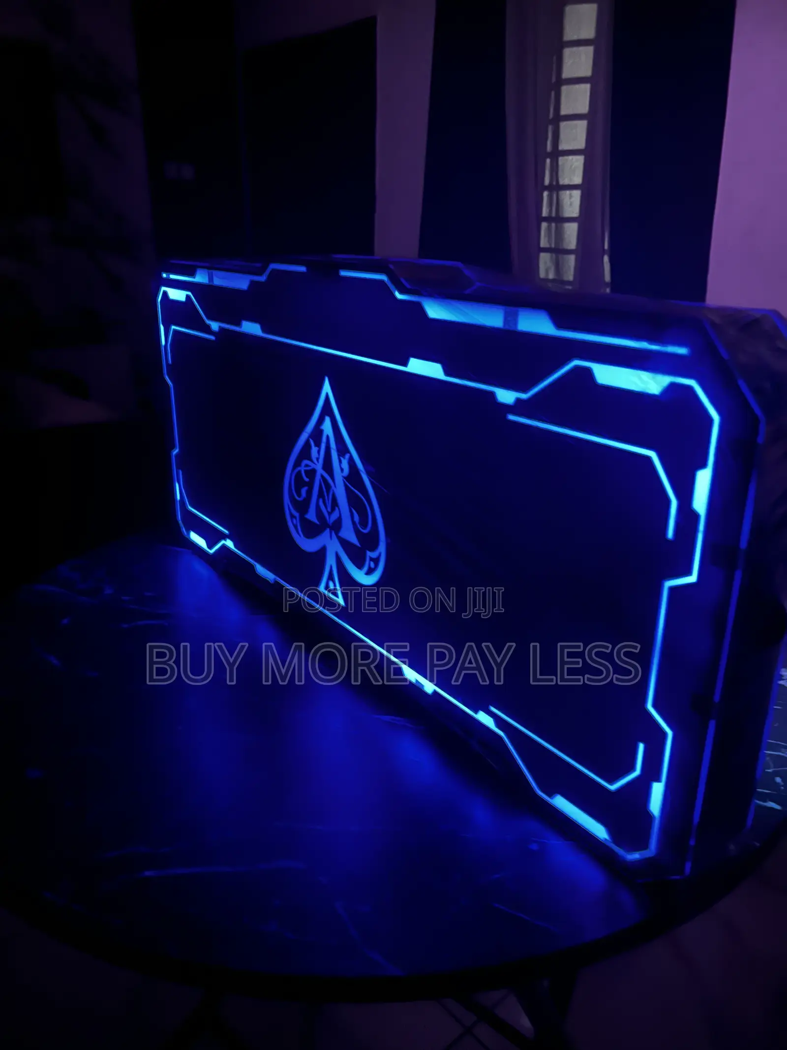 L Custom Programmable LED Acrylic Message Sign Board.