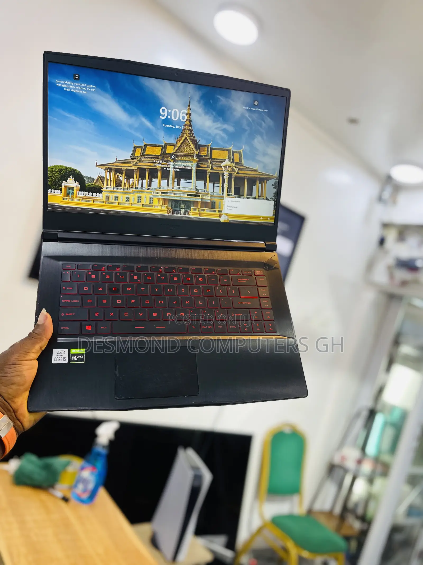 Laptop MSI GF63 16GB Intel Core i5 HDD+SSD 1.5T