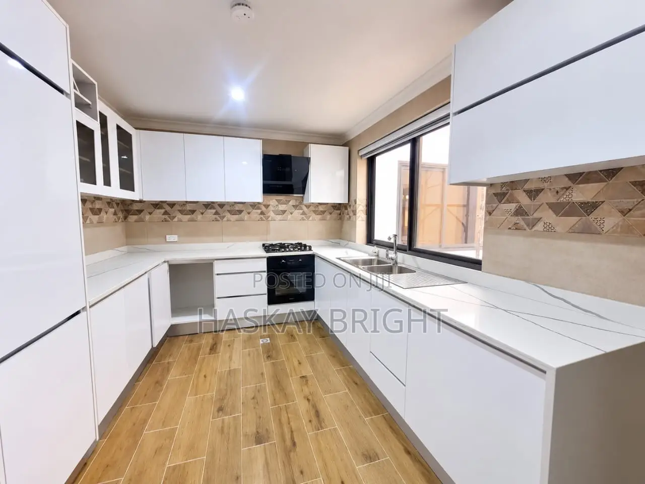 2bdrm Apartment in Spintex for rent