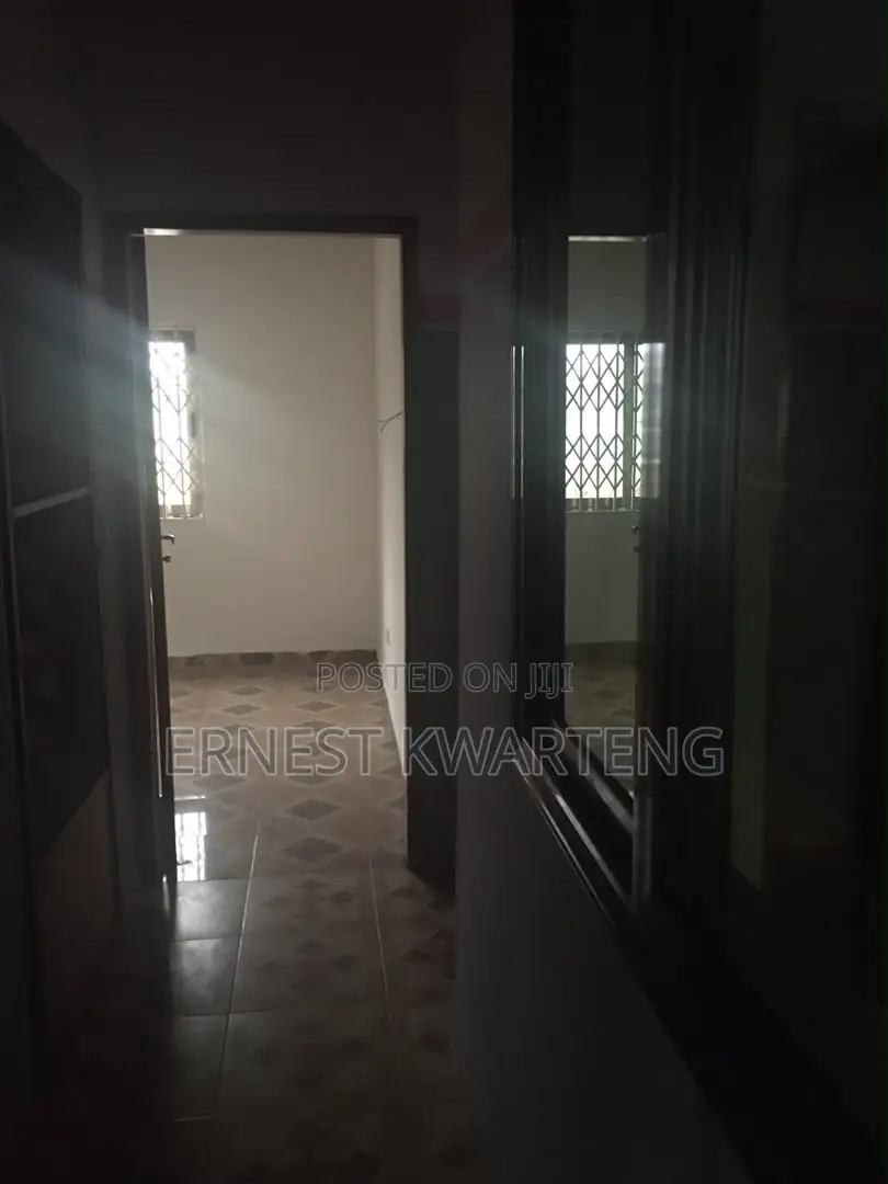 2bdrm House in Super Elite, Sowutwuom for rent