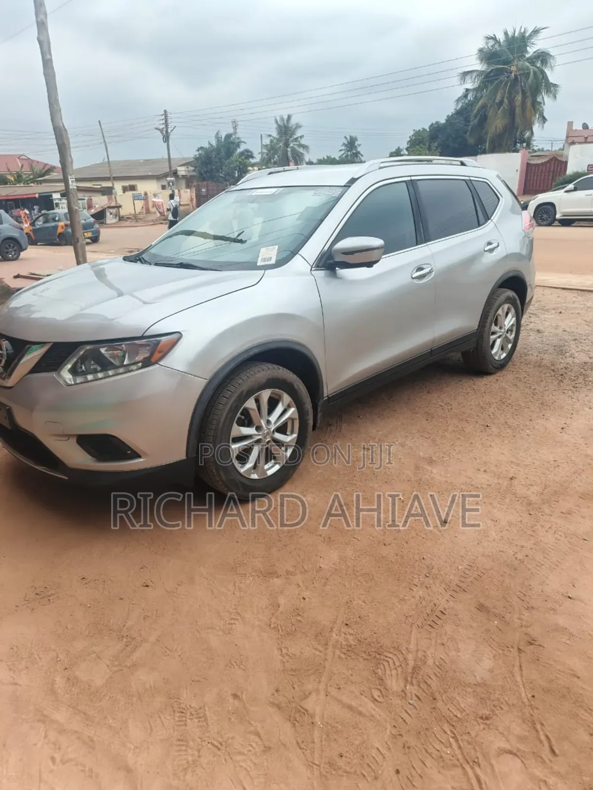 Nissan Rogue SV AWD 2016 Gray