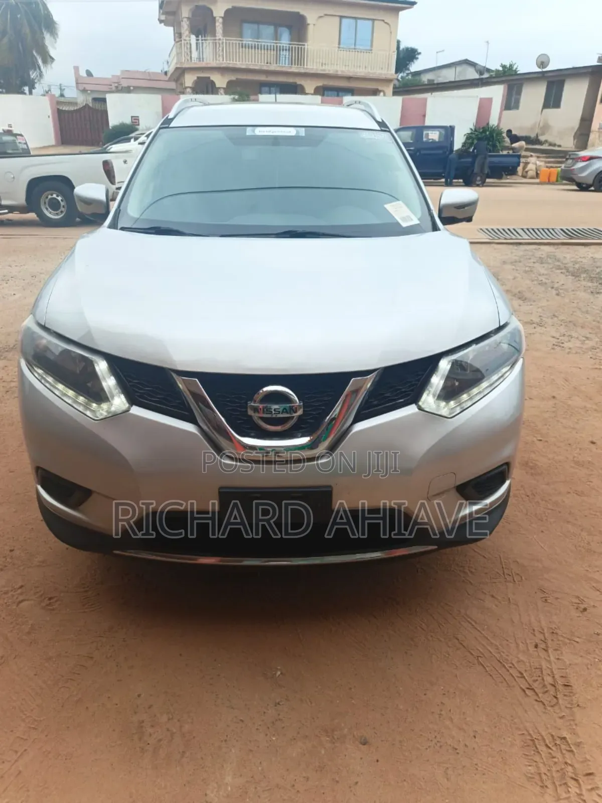 Nissan Rogue SV AWD 2016 Gray