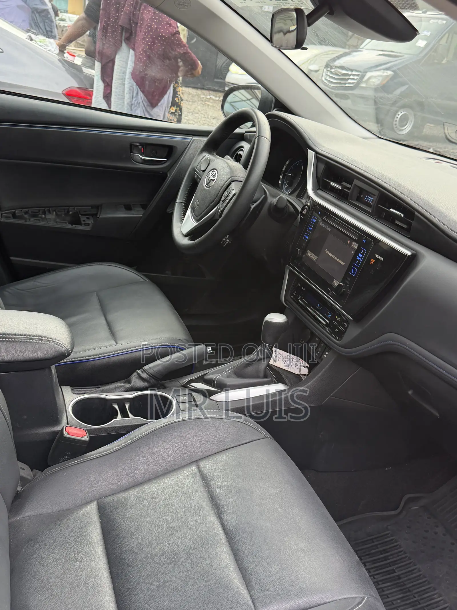 Toyota Corolla XSE 4dr Sedan (1.8L 4cyl CVT) 2017 Black