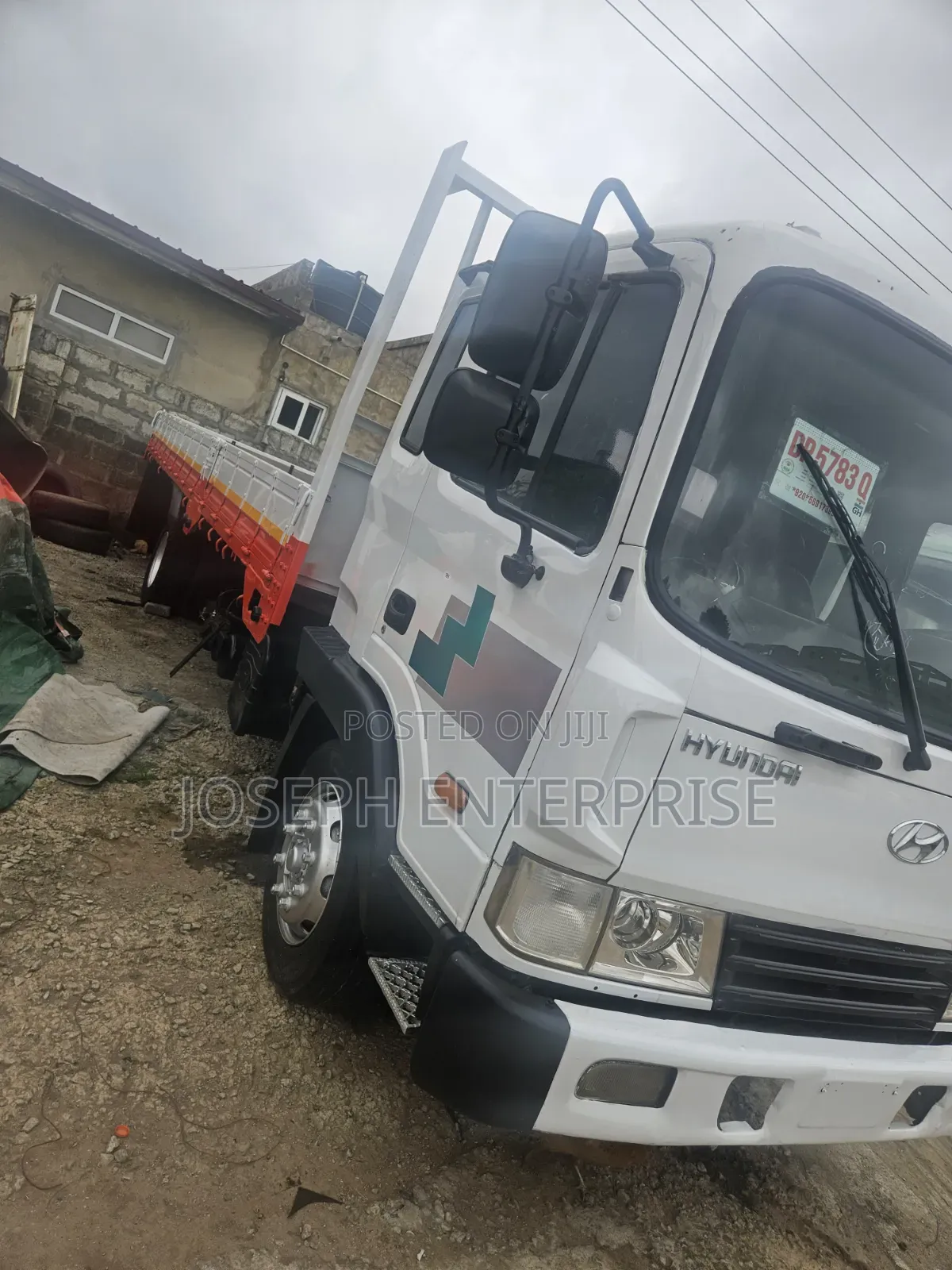 Hyundai 5ton Truck 2005 White