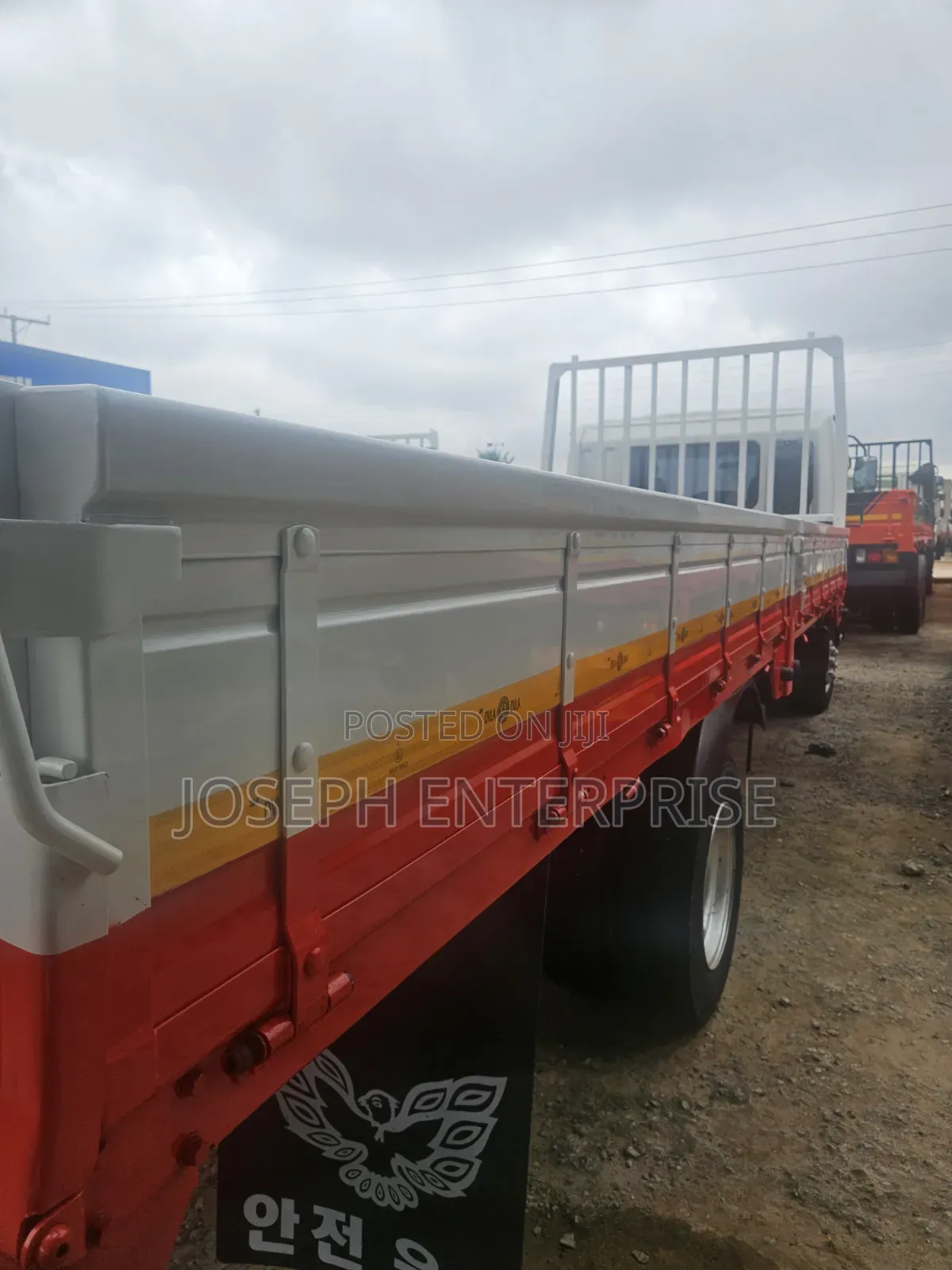 Hyundai 5ton Truck 2005 White