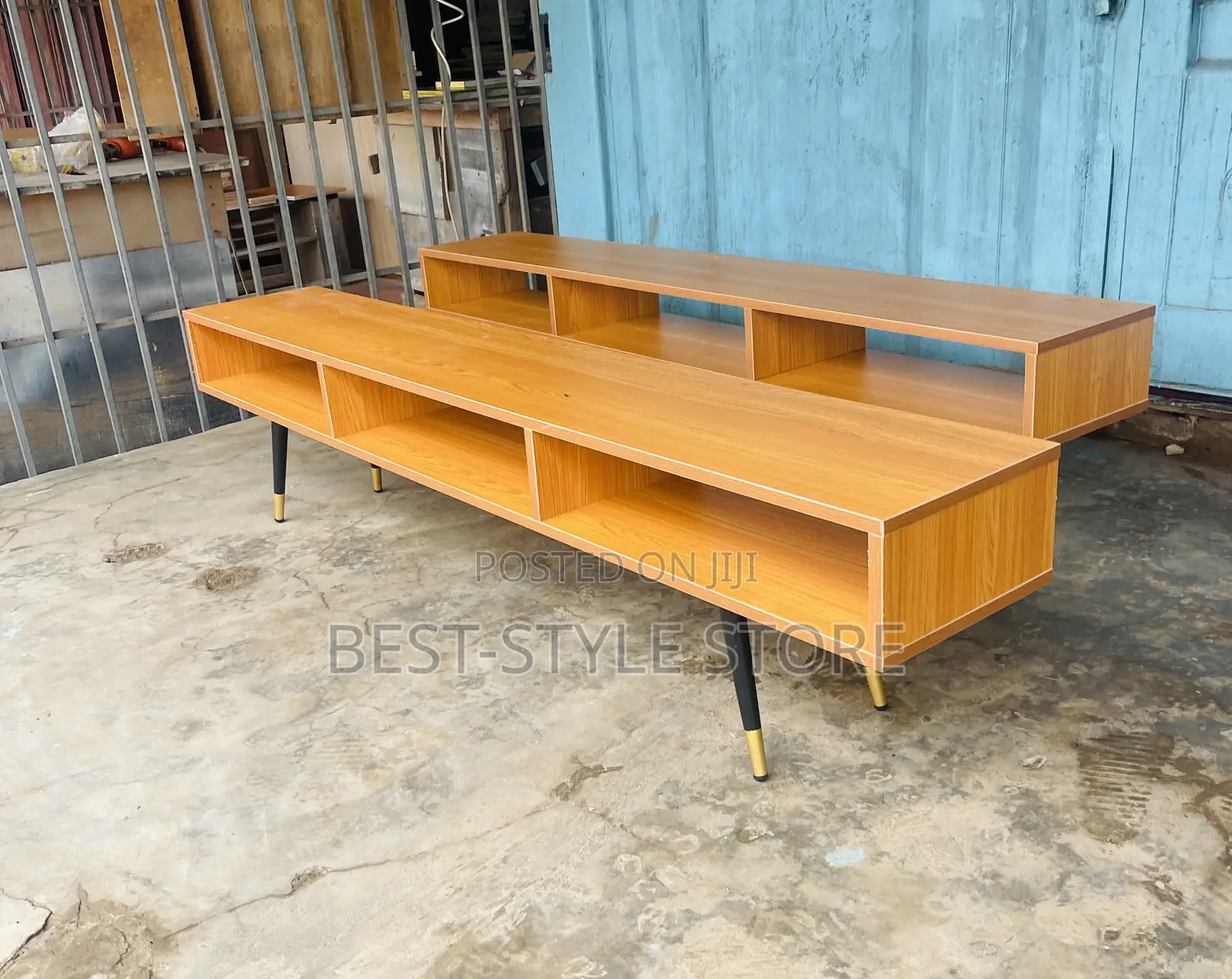 6 Feet Modern TV Stand