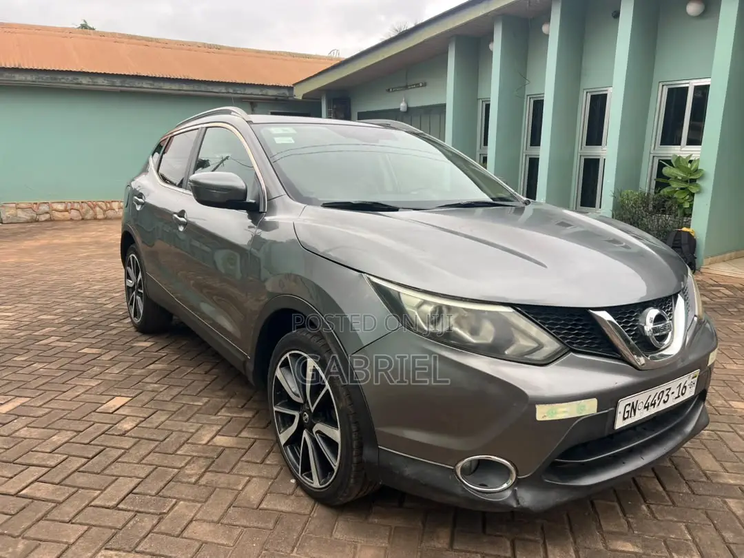 Nissan Qashqai 2016 Gray