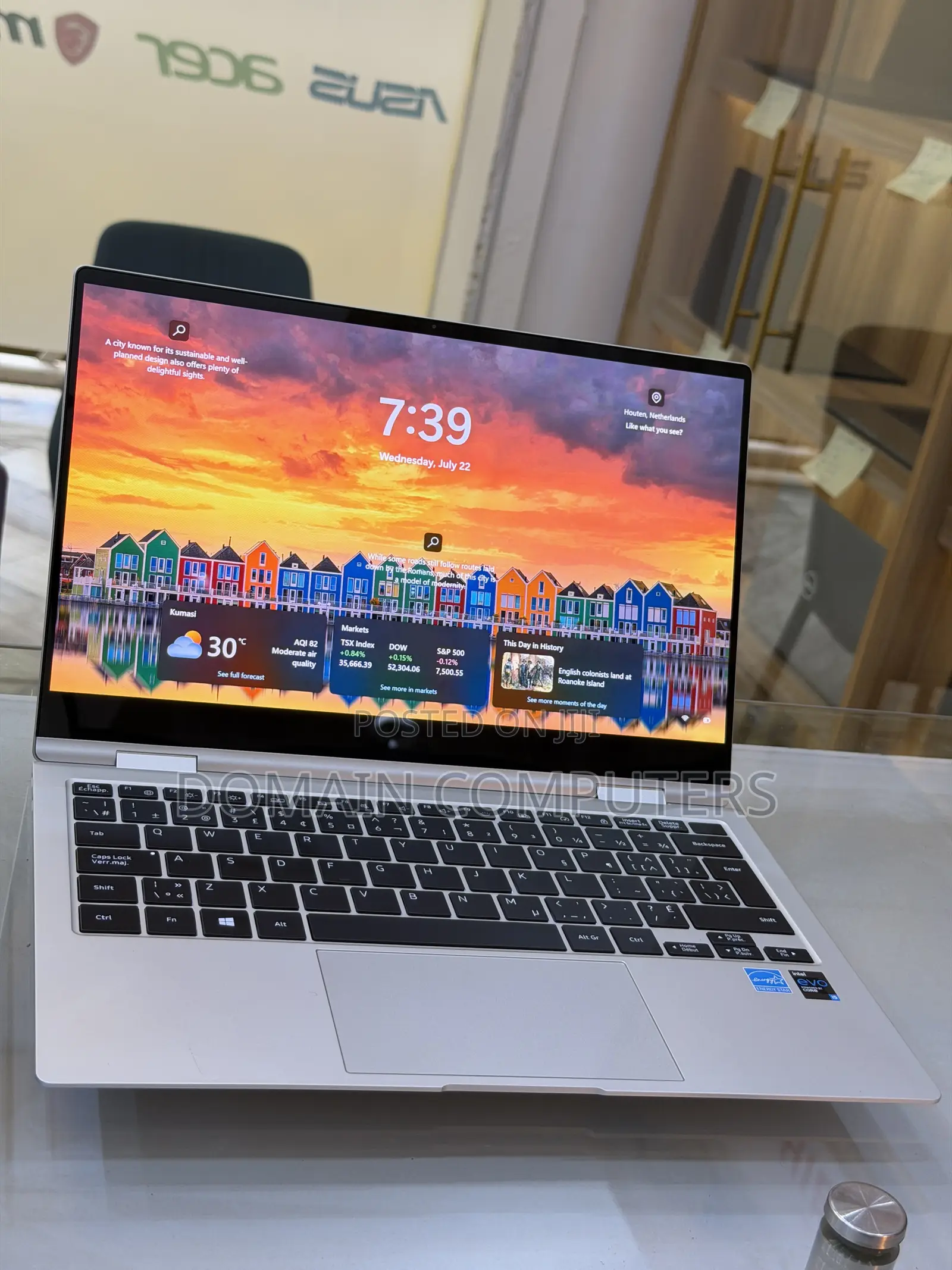 Laptop Samsung Galaxy Book4 Pro 360 8GB Intel Core i7 SSD 512GB