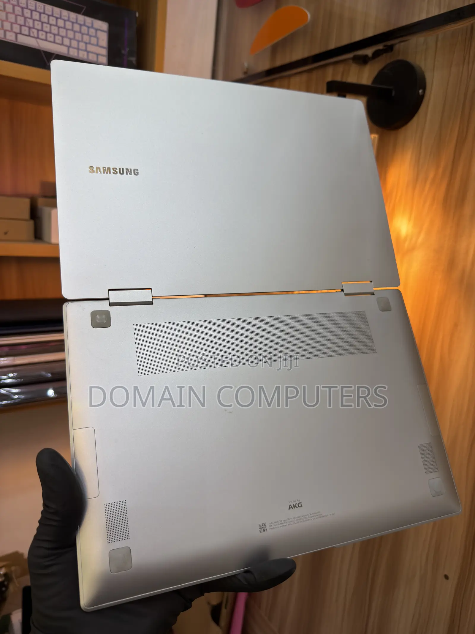 Laptop Samsung Galaxy Book4 Pro 360 8GB Intel Core i7 SSD 512GB