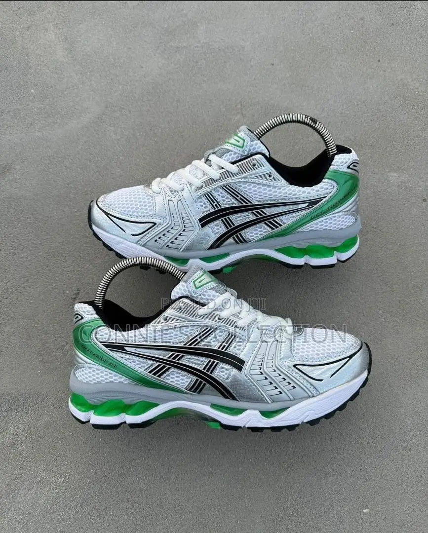 ASICS Gel-Kayano 14