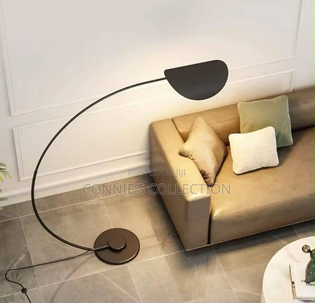 Sarantino Metal Arc Floor Lamp