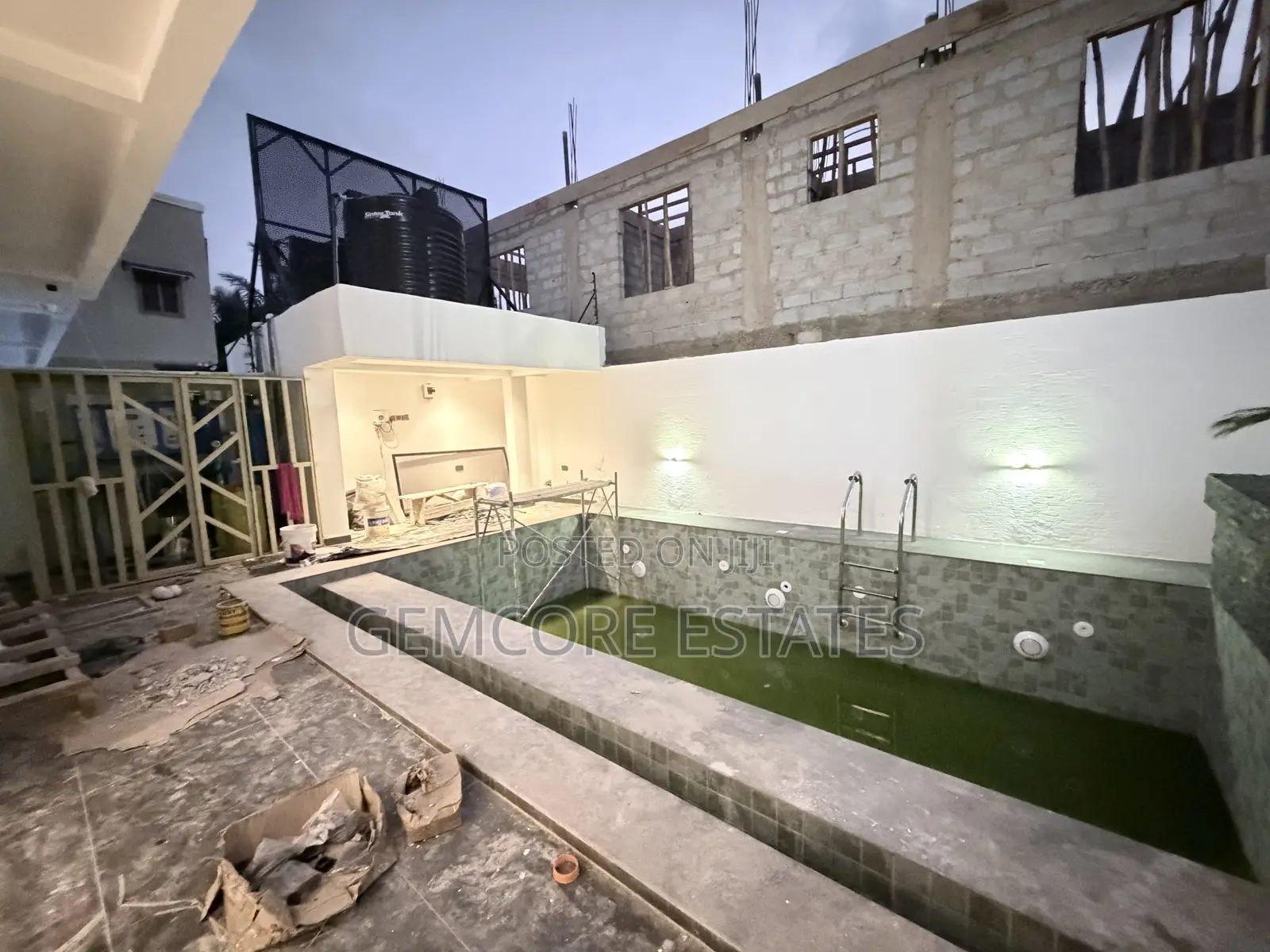 Furnished 4bdrm House in Nanakrom, Ashaley Botwe for sale