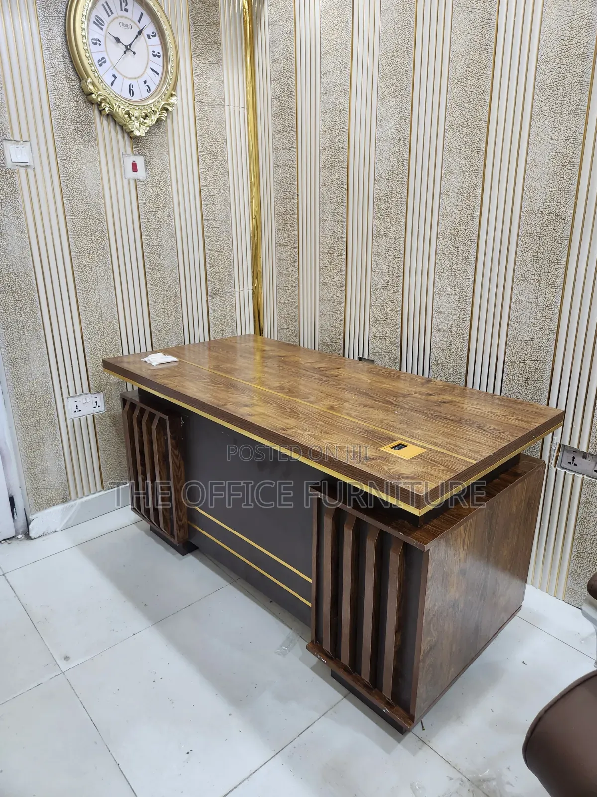 Executive 1.4m Desk