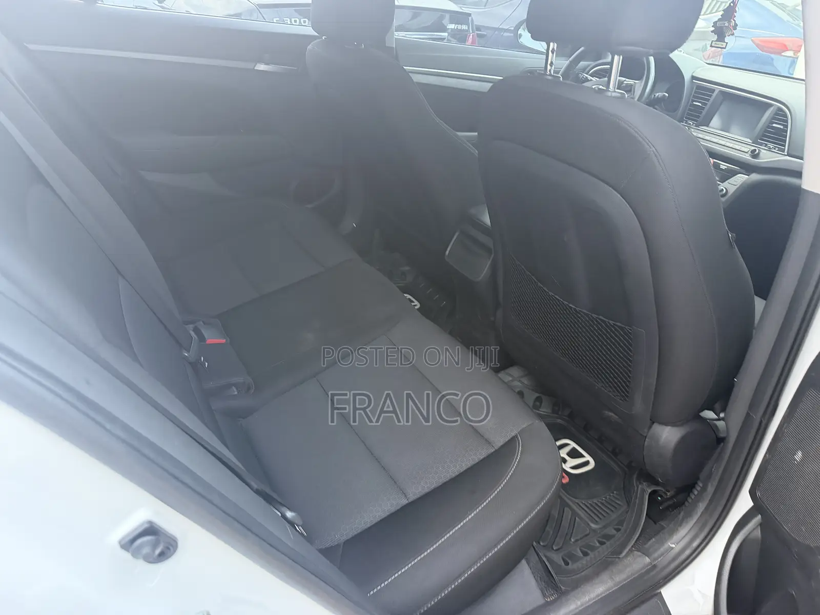 Hyundai Elantra SEL 2018 White
