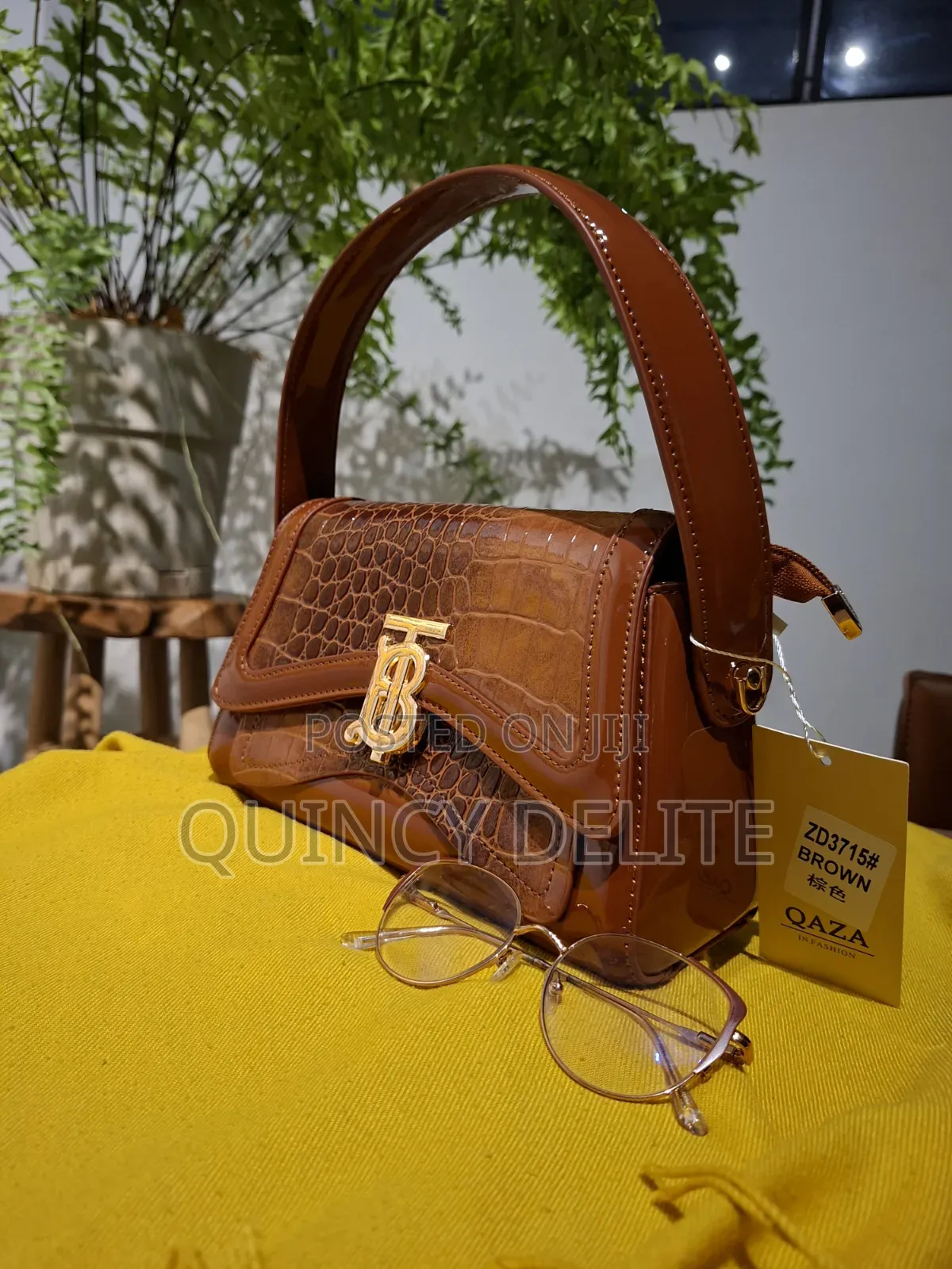 Glossy Brown Ladies Qaza Handbag