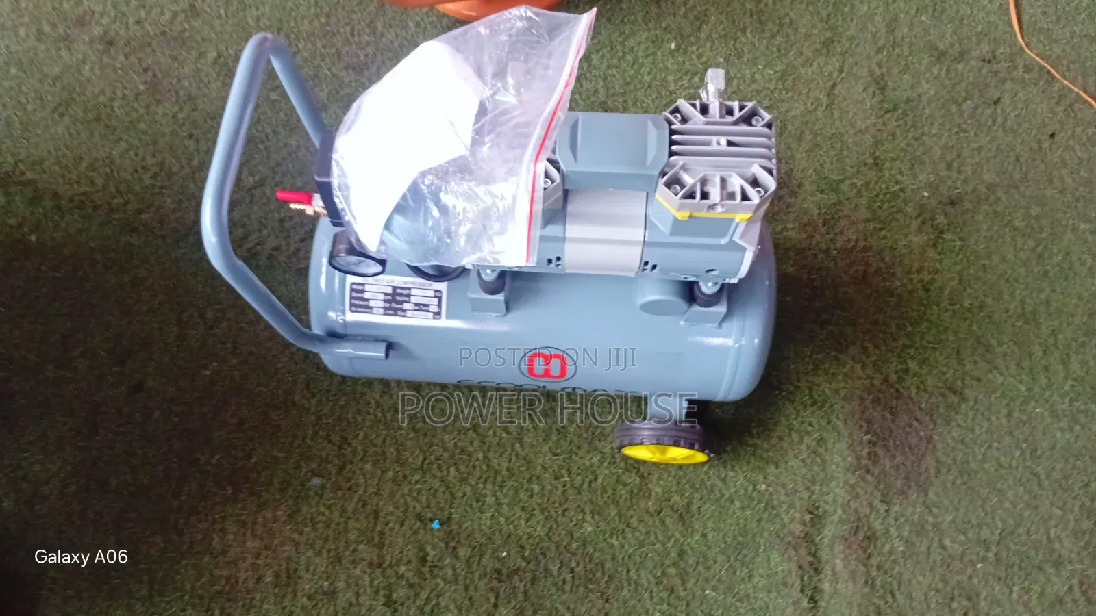 ECOOLMAX Oil-Free Air Compressor Powerful Motor, Low Noise, Heavy-Duty
